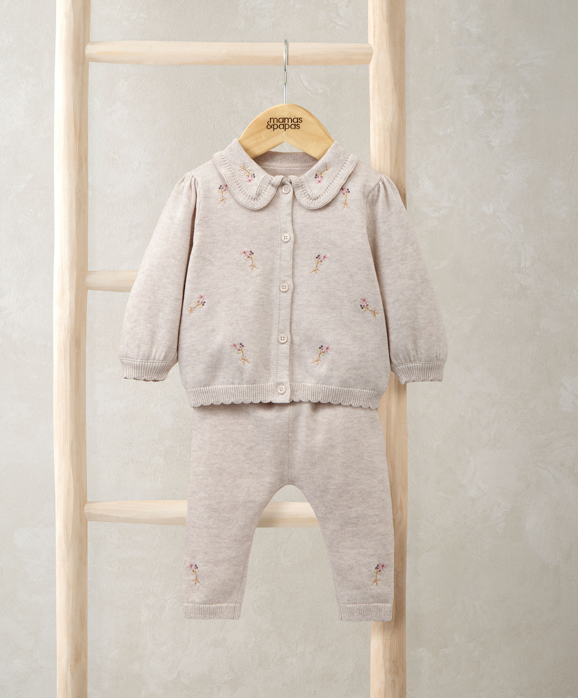 2Pc Emb Knit Set
