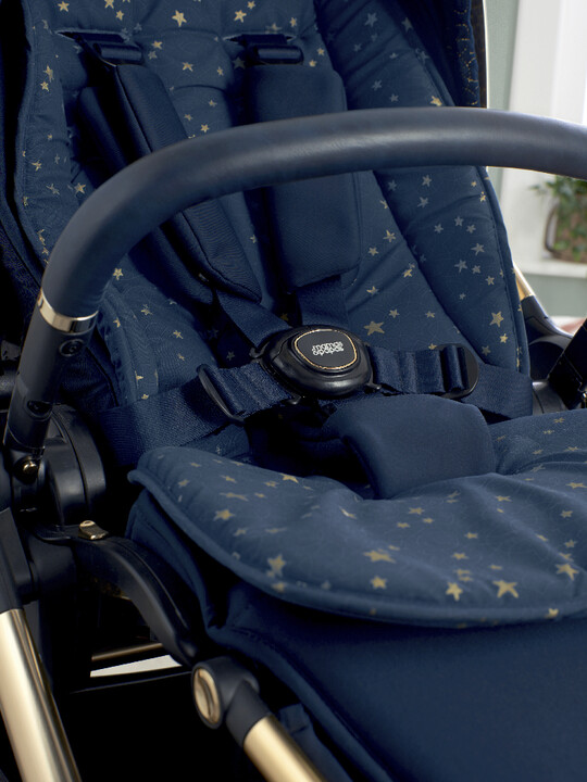 Strada 6 Piece Essentials Bundle Midnight with Black Aton Car Seat image number 15