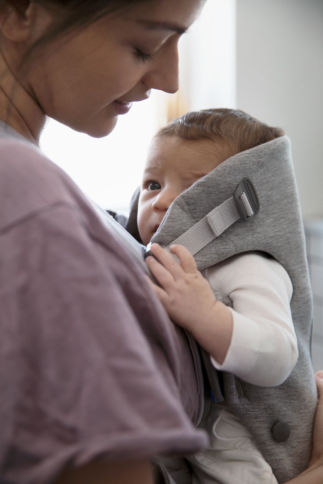 Babybjorn Baby Carrier Mini image number 4