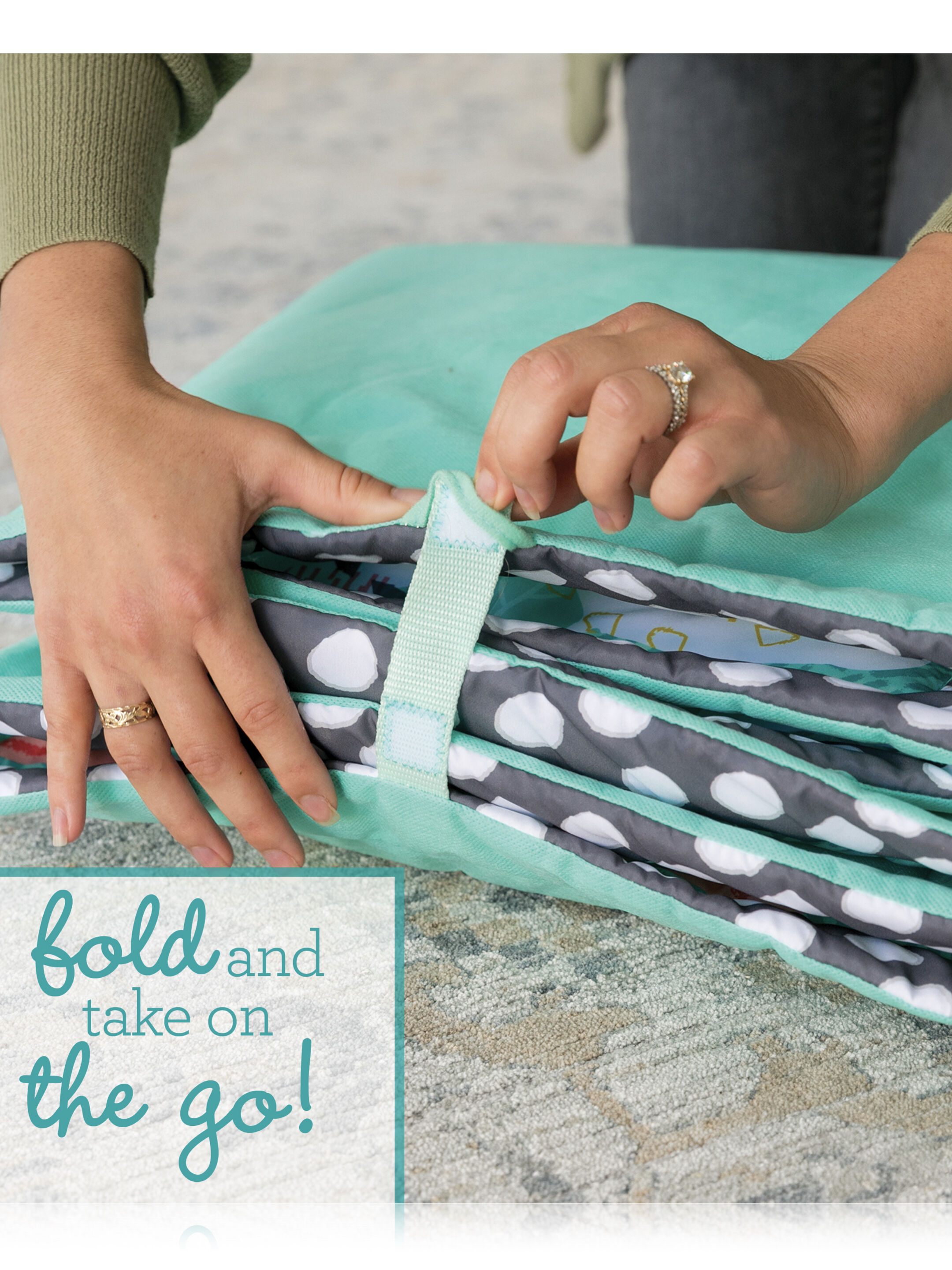 Infantino Giant Sensory Discovery Mat image number 4