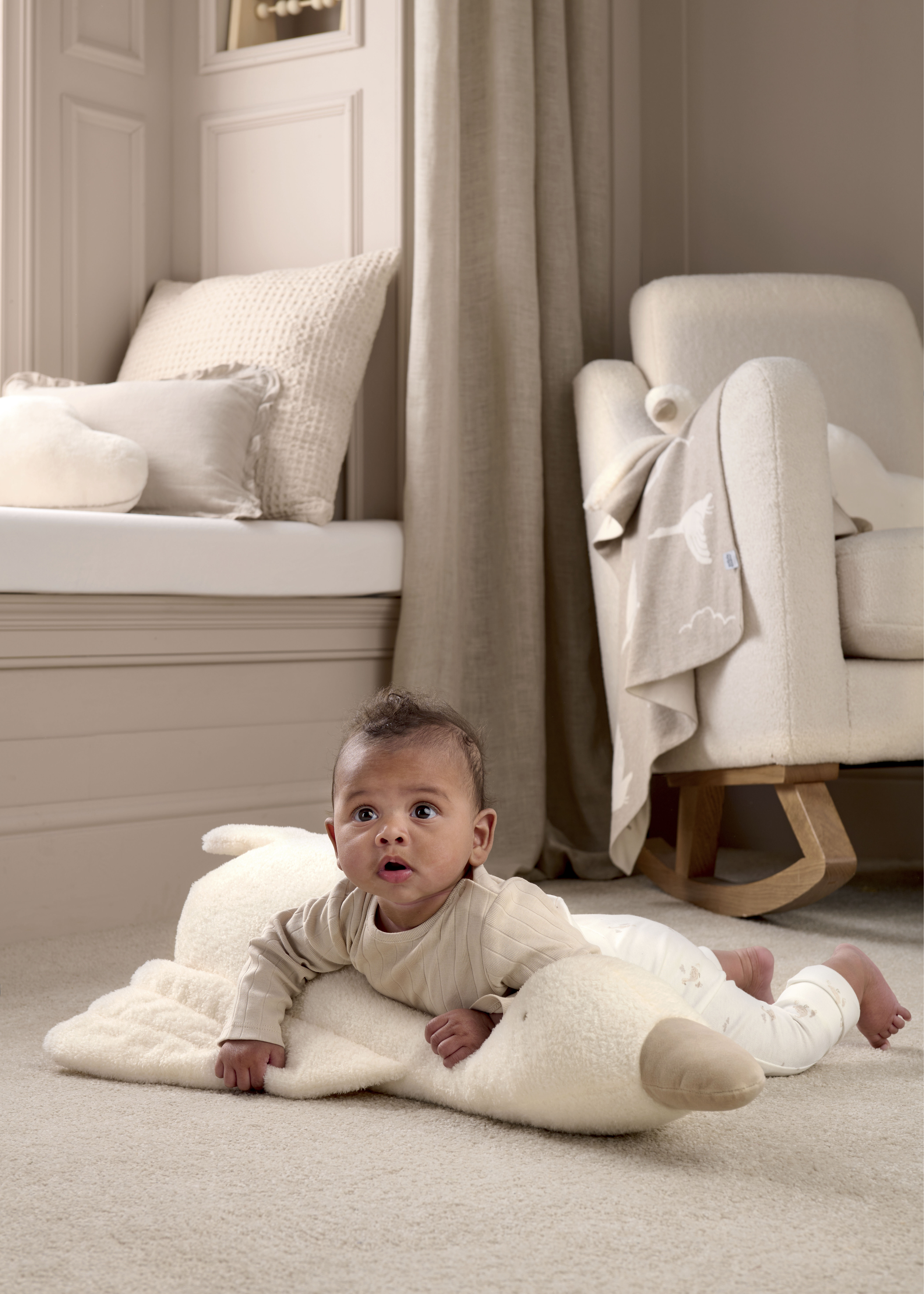 Tummy Time Duck - Welcome To The World Duckling image number 4