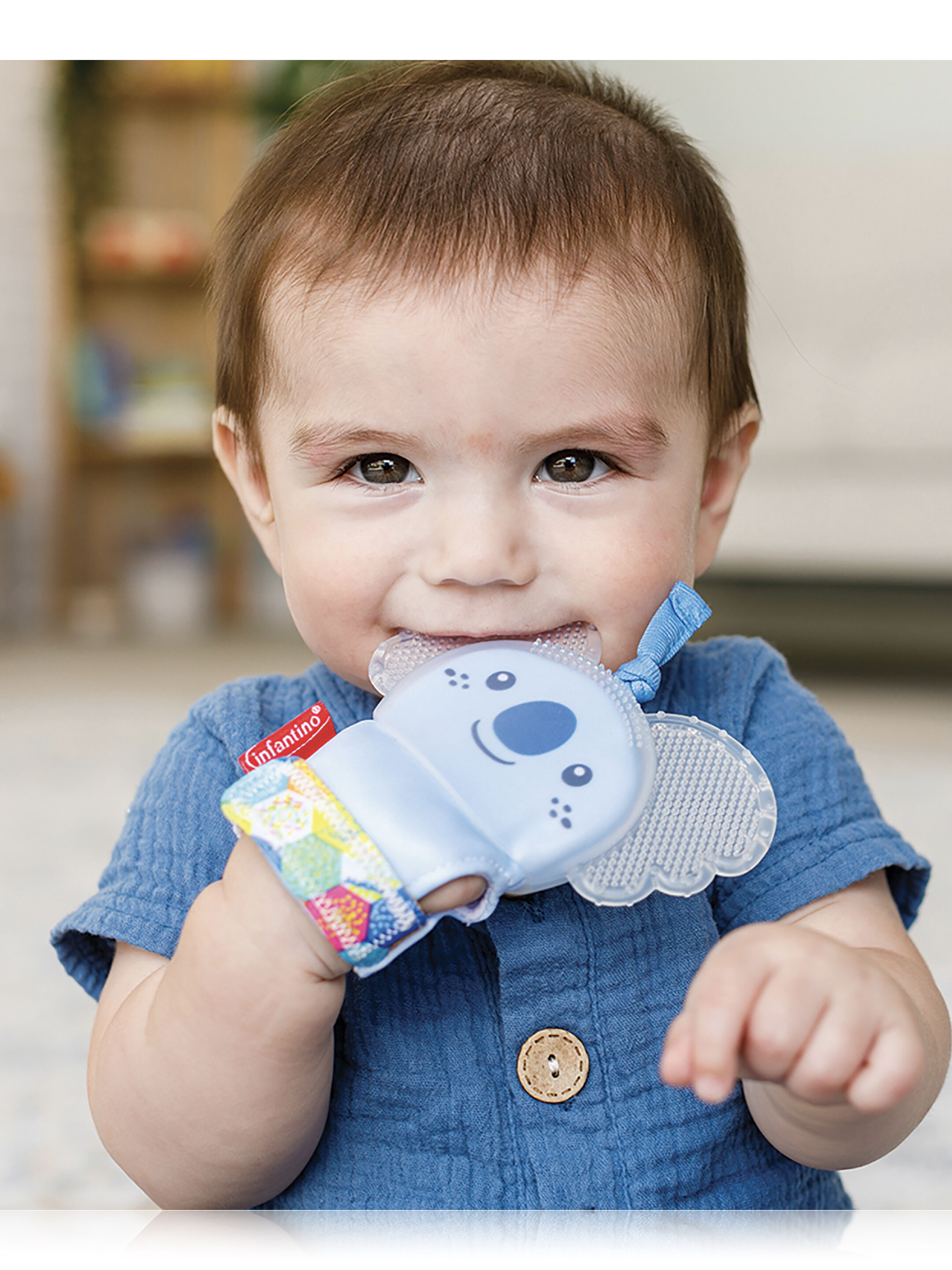 Infantino Crystal Clear Play & Teethe Mitten image number 2