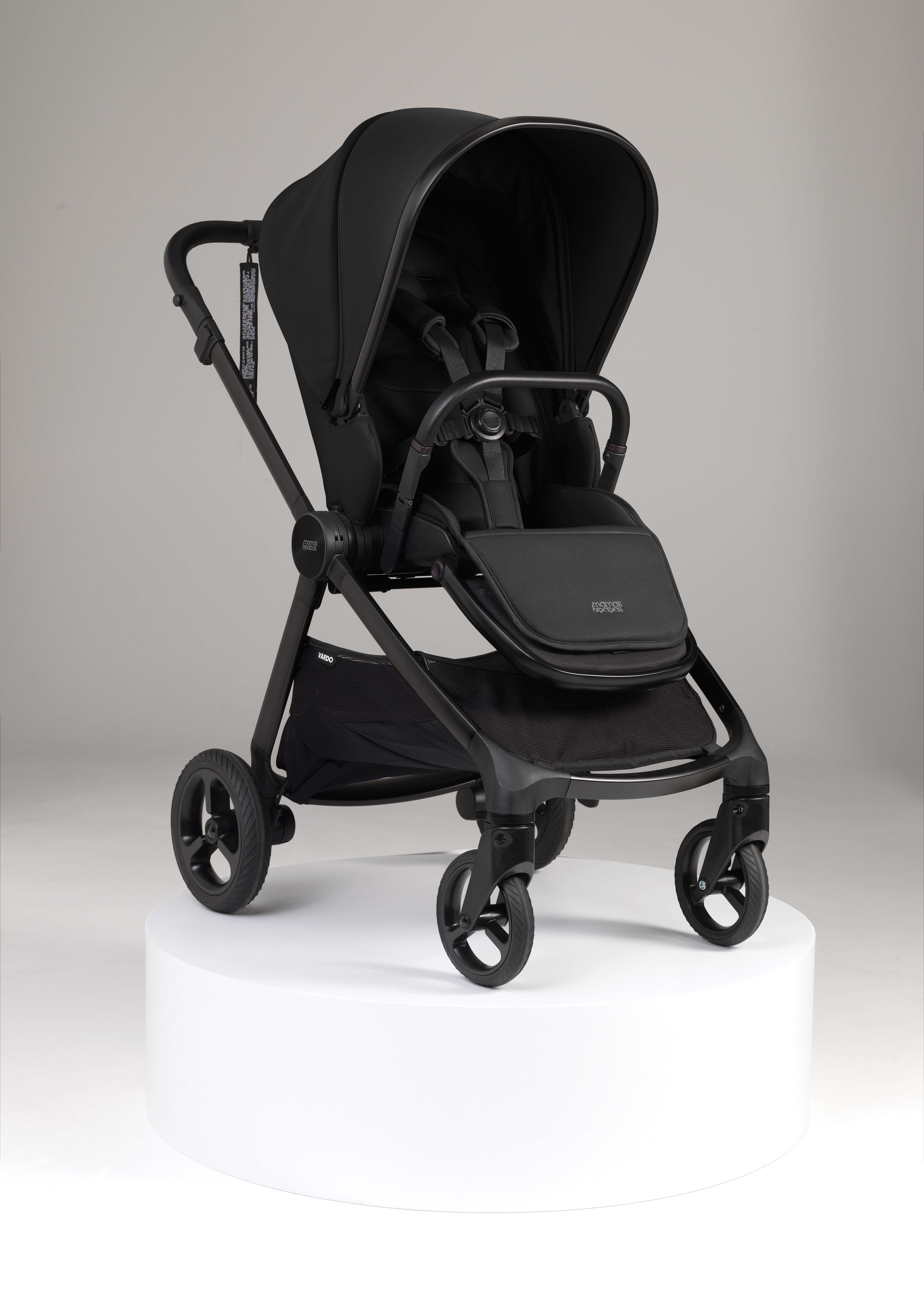 Vardo Storm Stroller and Carrycot with Babybjorn Carrier Mini 3 Piece Bundle