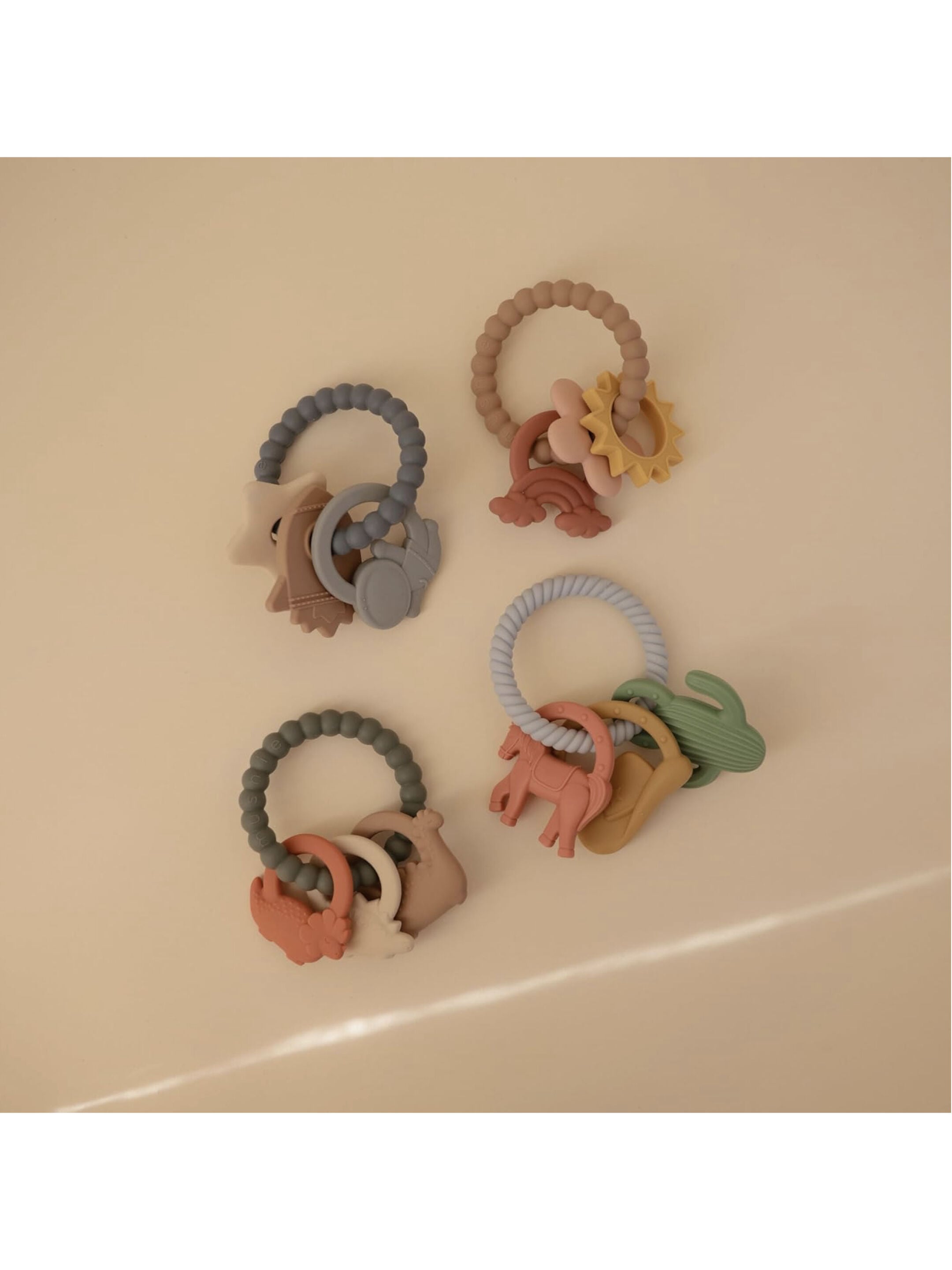 Mushie Nature Teething Ring &nbsp; image number 3