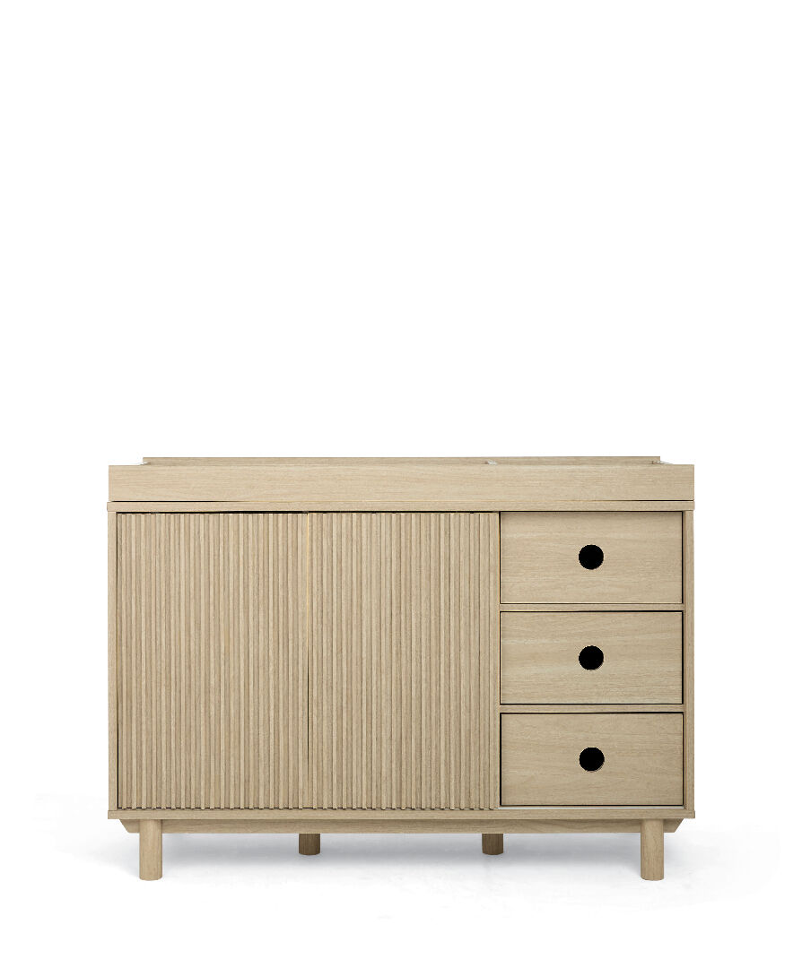 Oska 2 Piece Cotbed with Wide Dresser Changer Set - Oak image number 3