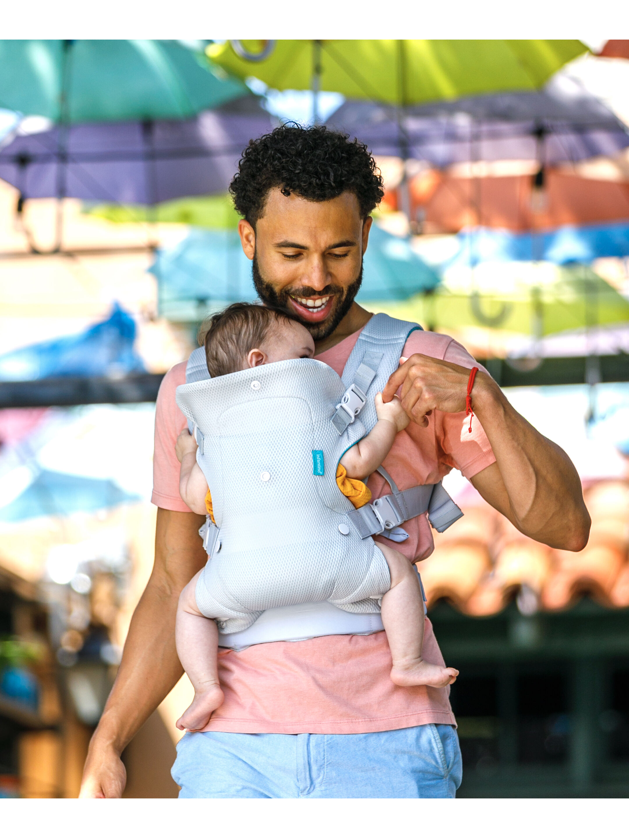 Infantino Flip 4-In-1 Light & Airy Convertible Carrier image number 2