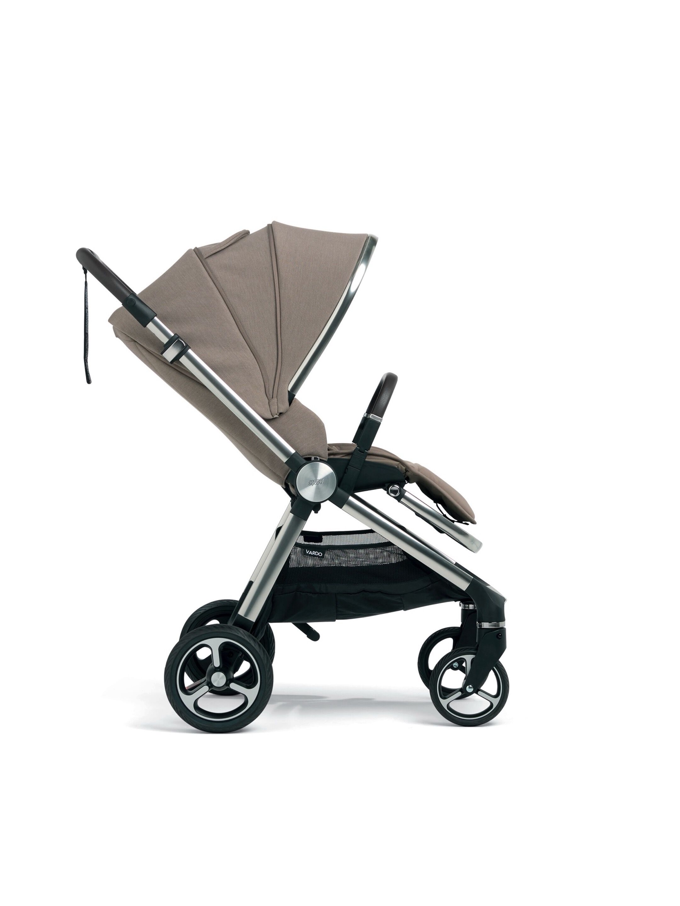 Vardo Heritage Pushchair with Carrycot image number 2