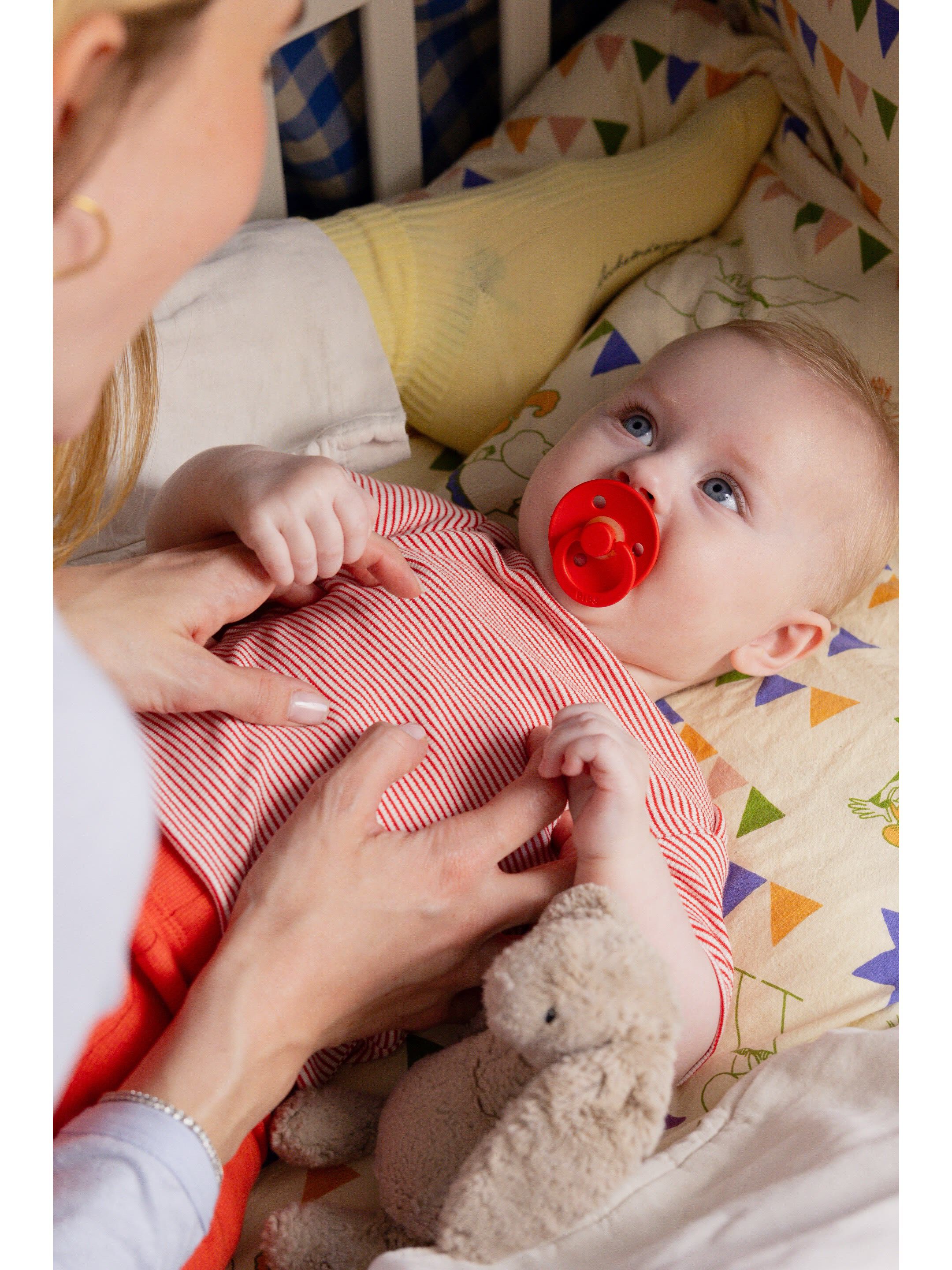 BIBS Pacifier Latex - Size 1 Vanilla/Candy Apple 2ps image number 6