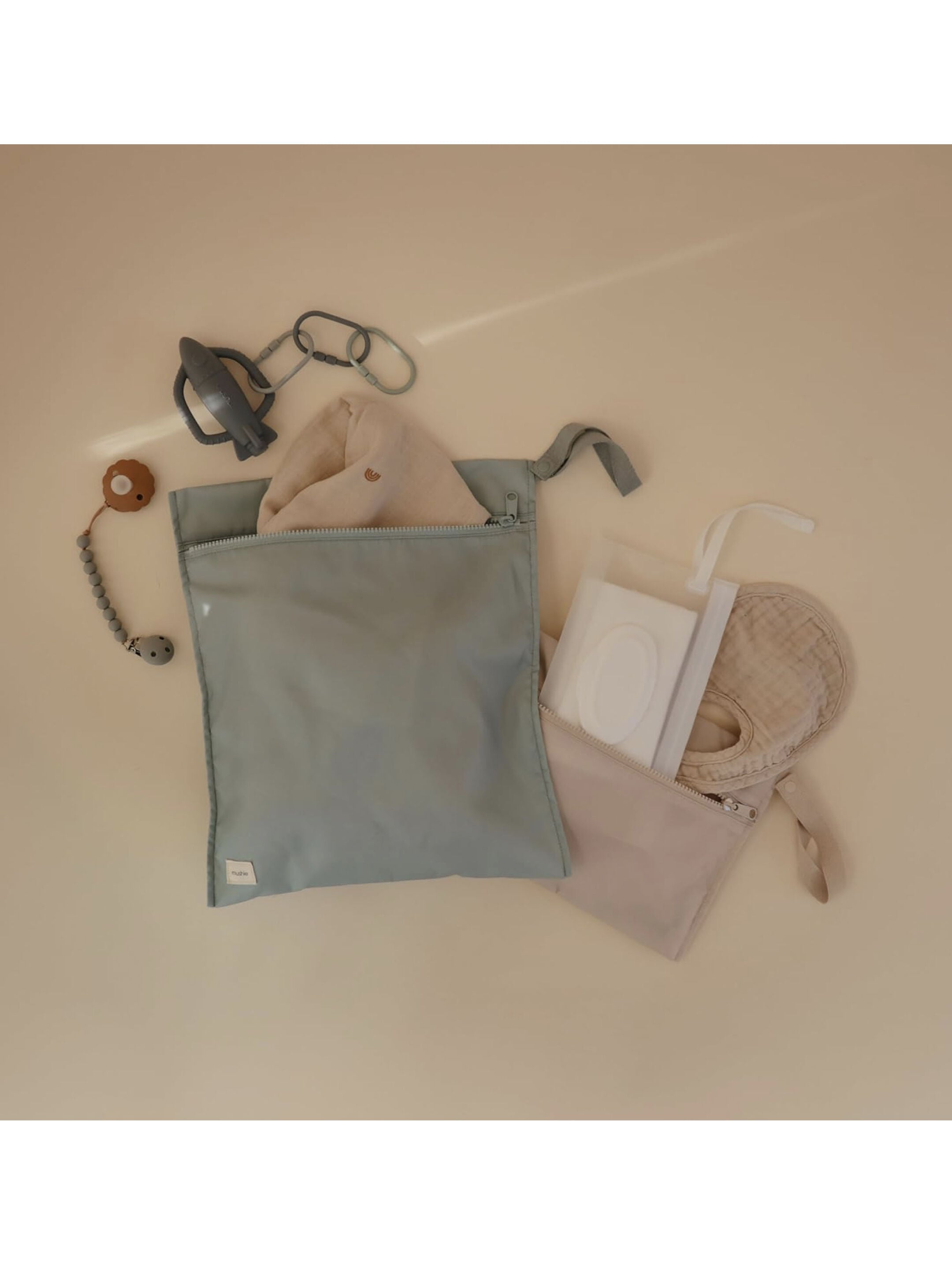 Mushie&nbsp;​​Water Resistant Wet Bag- 2 Pack​&nbsp;(Roman Green) image number 8