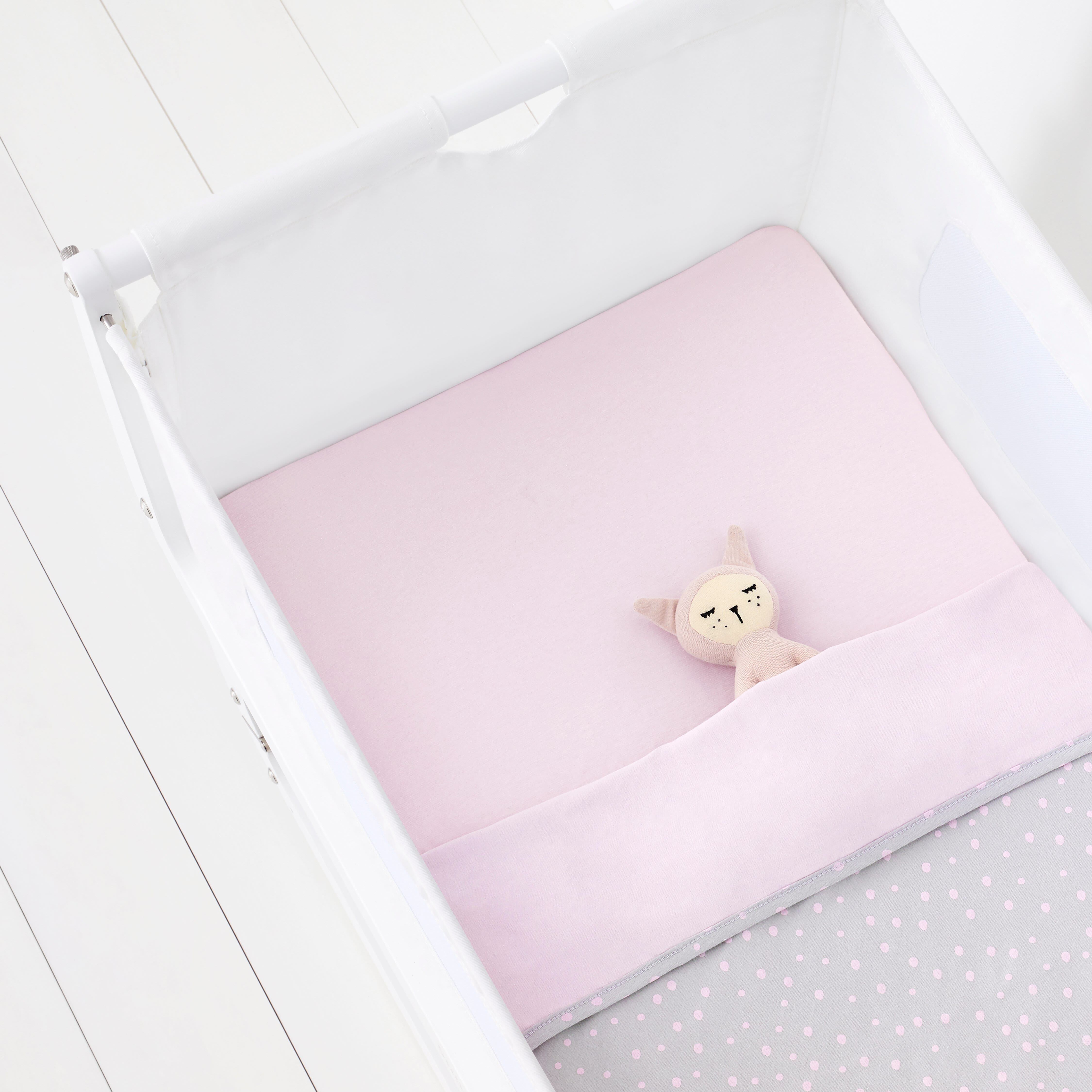 2 Pack Crib Fitted Sheets - Rose Spots image number 4