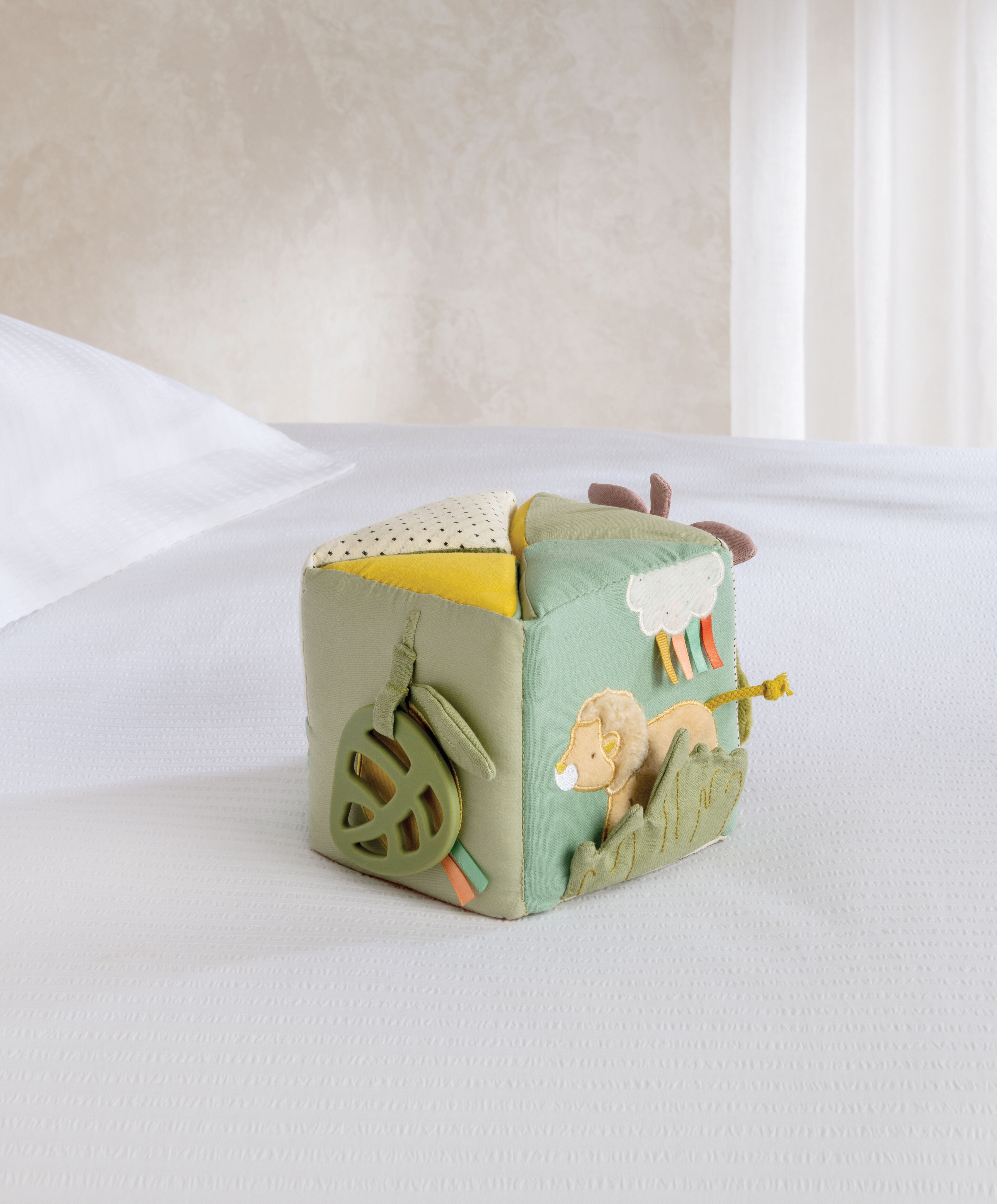 Activity Folding Cube - Babyplay image number 1