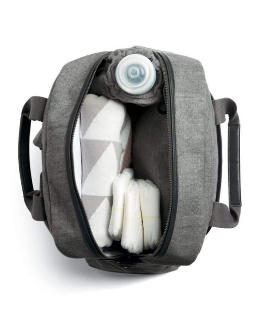 Bowling Style Changing Bag with Bottle Holder - Simply Luxe image number 2
