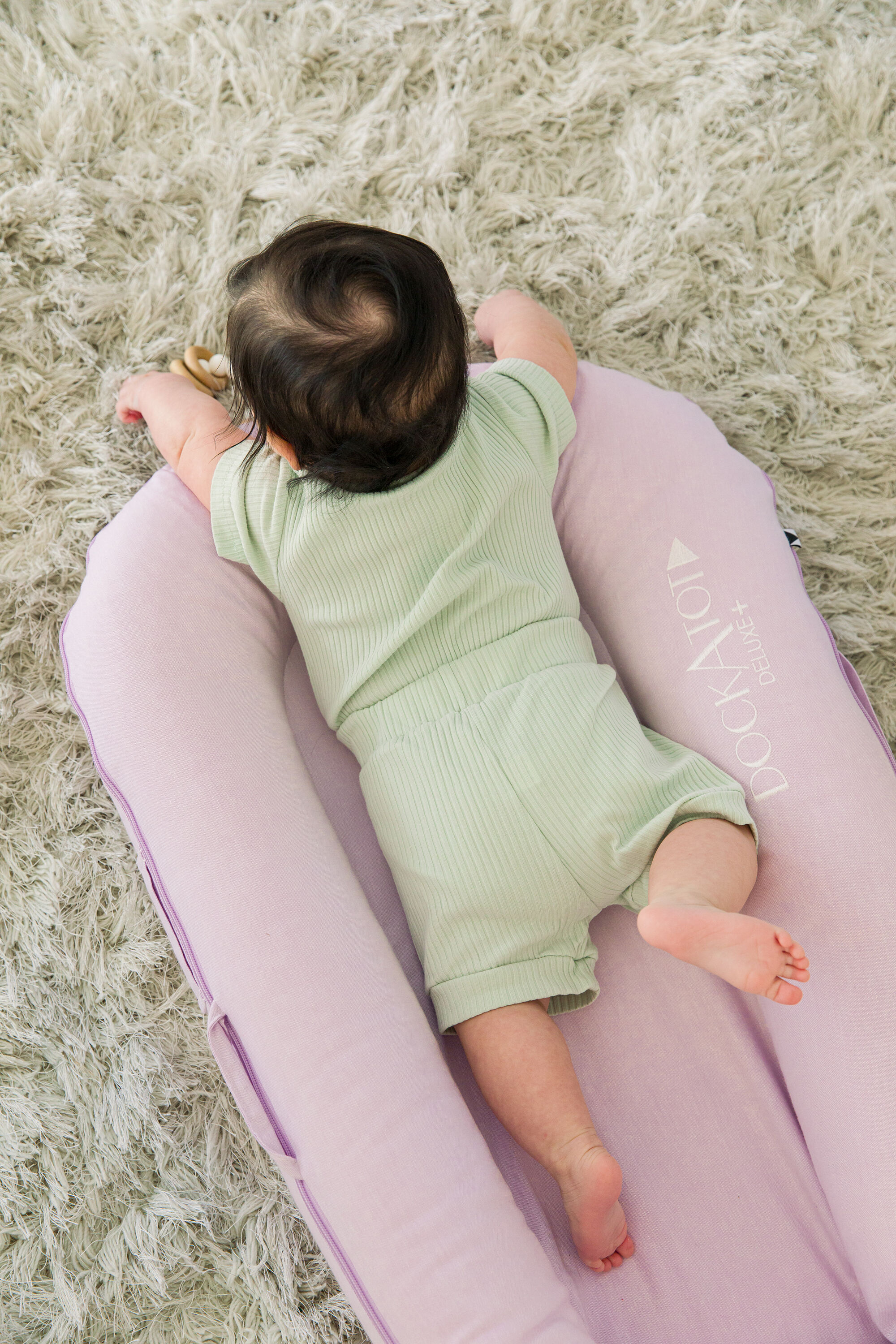 DockATot Deluxe+ Baby Pod - Lilac Chambray image number 6