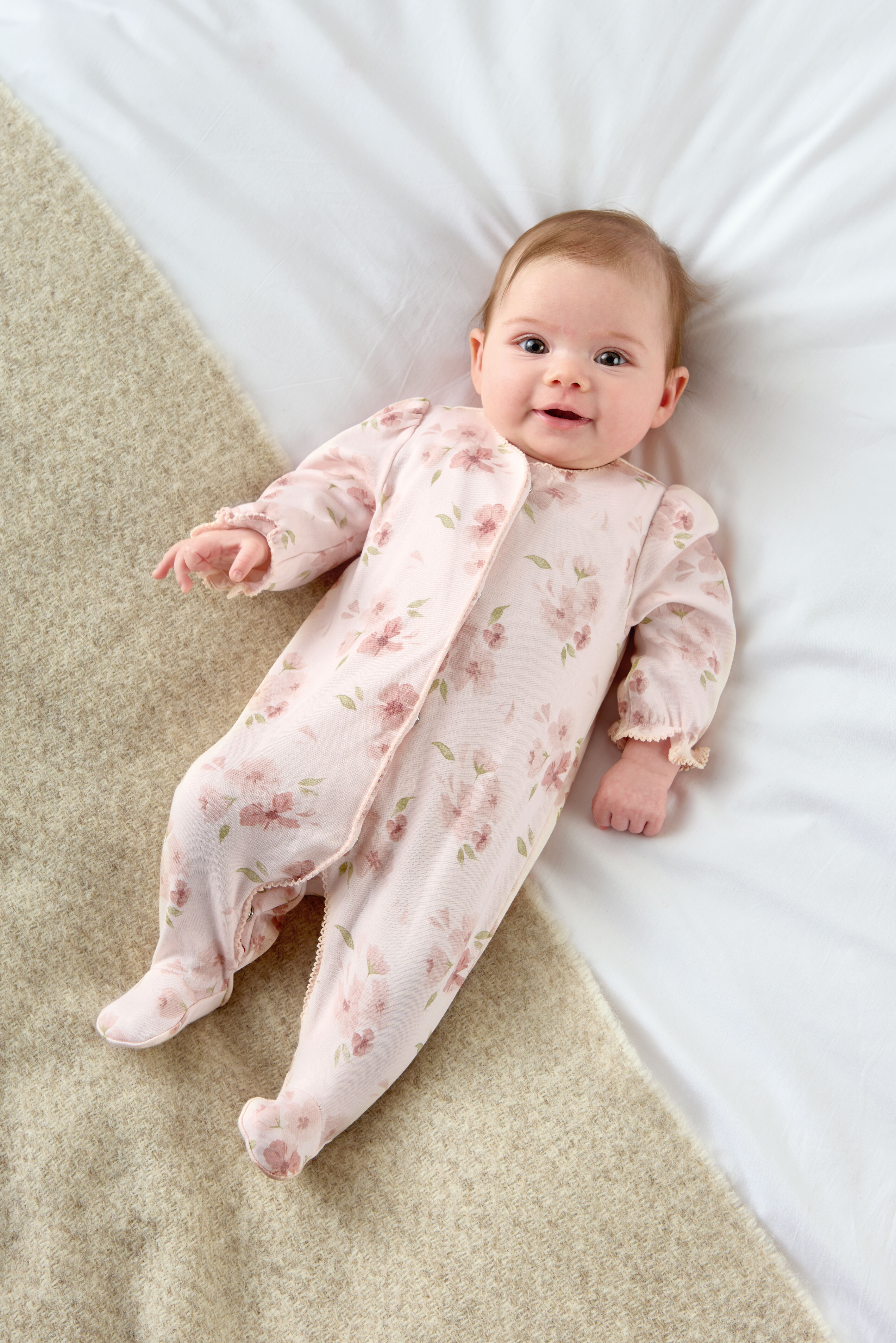 Floral All In One image number 7