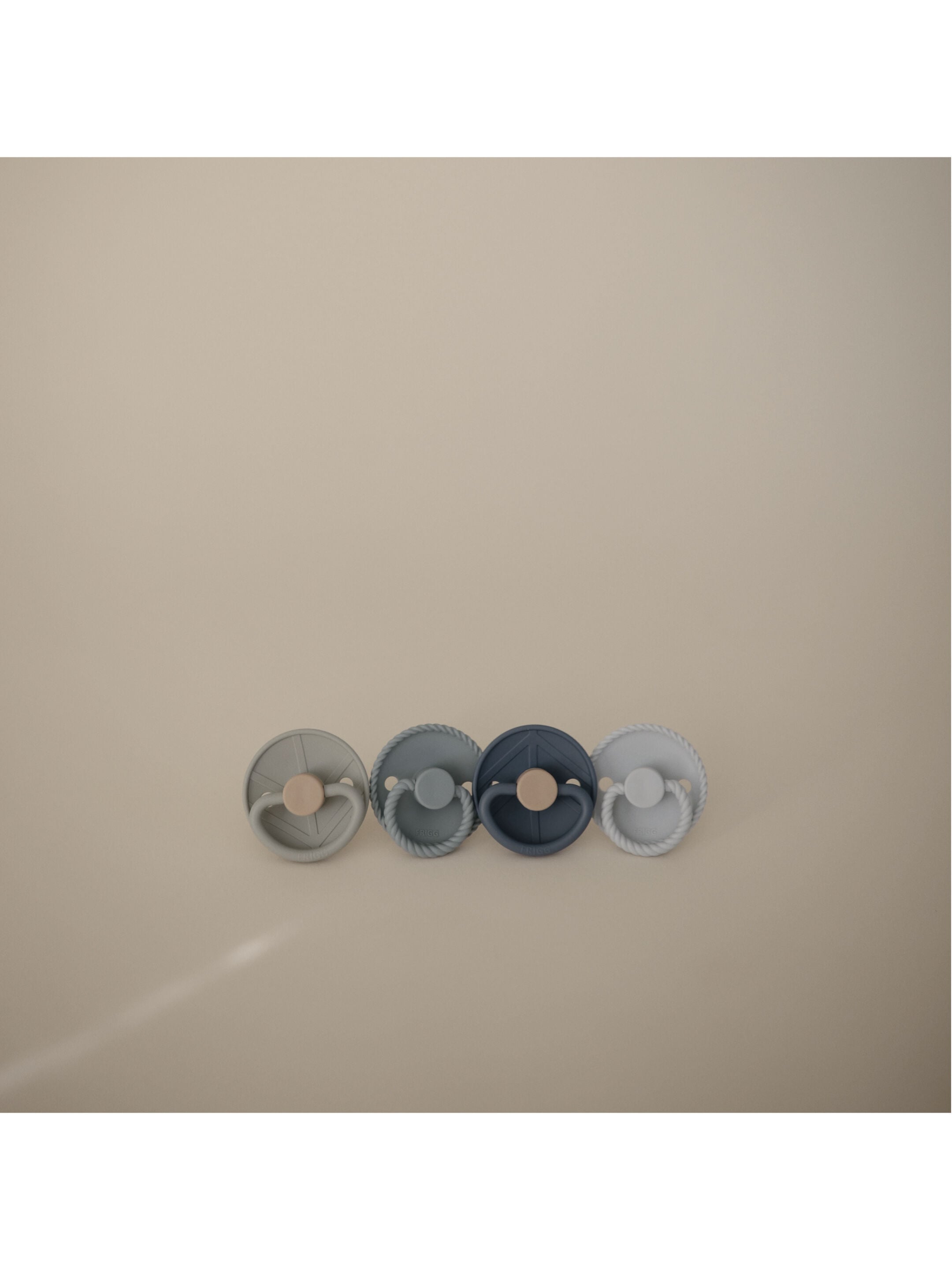 FRIGG Round Latex Baby Pacifier 6-18M 4-Pack Skyline Serenity - Size 2 image number 2