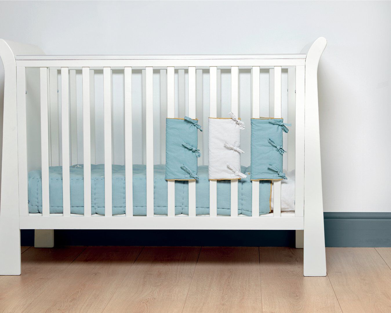 Welcome to the World Farm Cot Bar Covers (Pack of 4) - Blue Striped image number 2