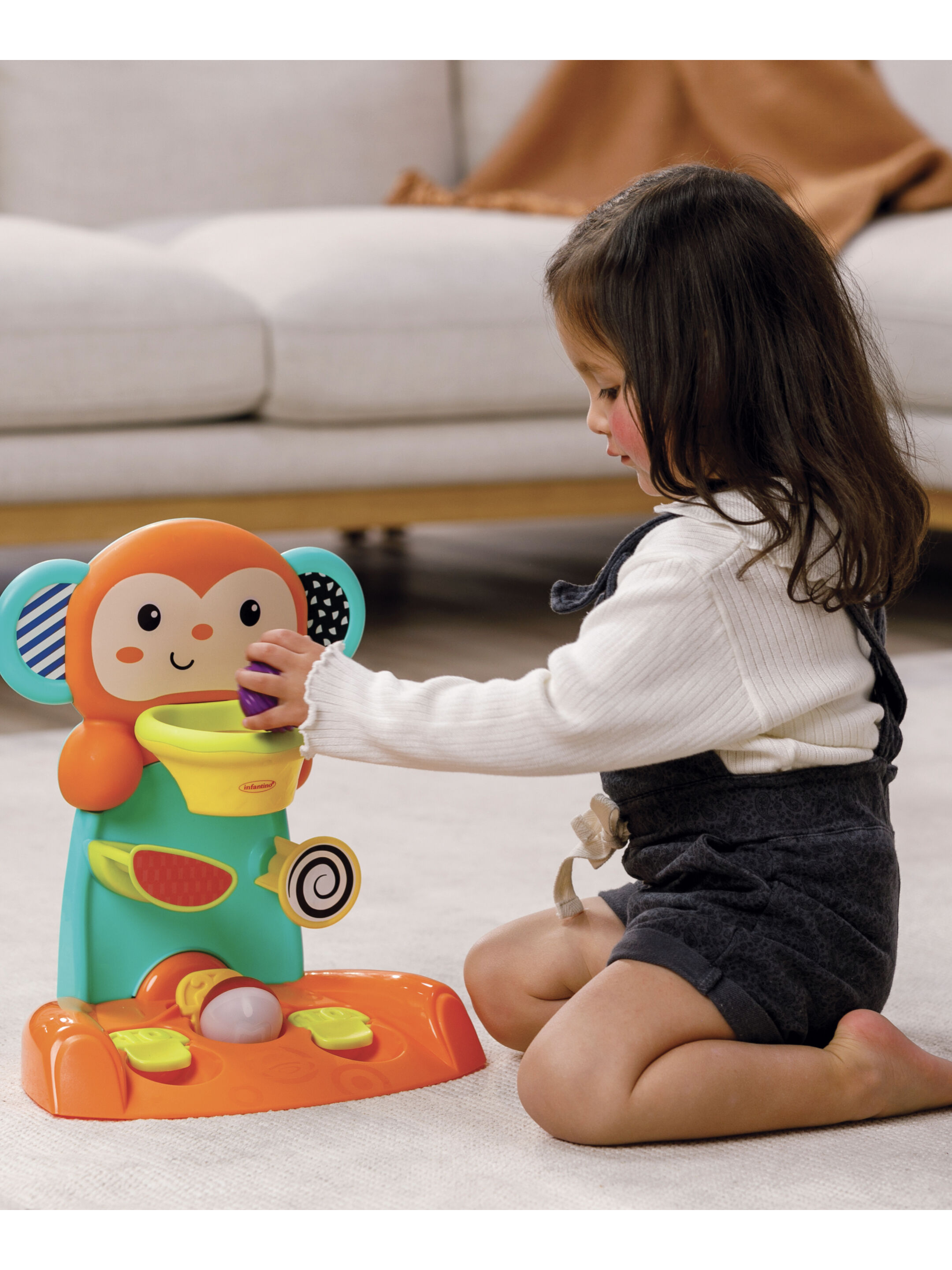 Infantino Shoot 'N Score Happy Hoops