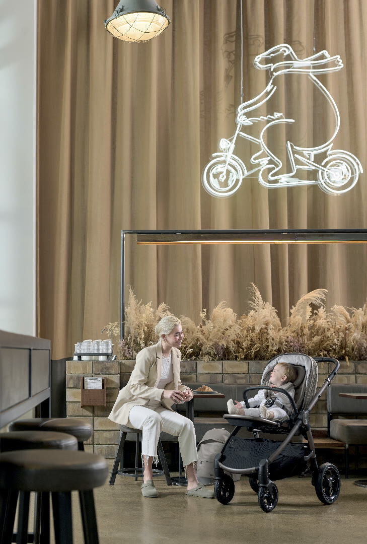 Ocarro Pushchair - Studio image number 5