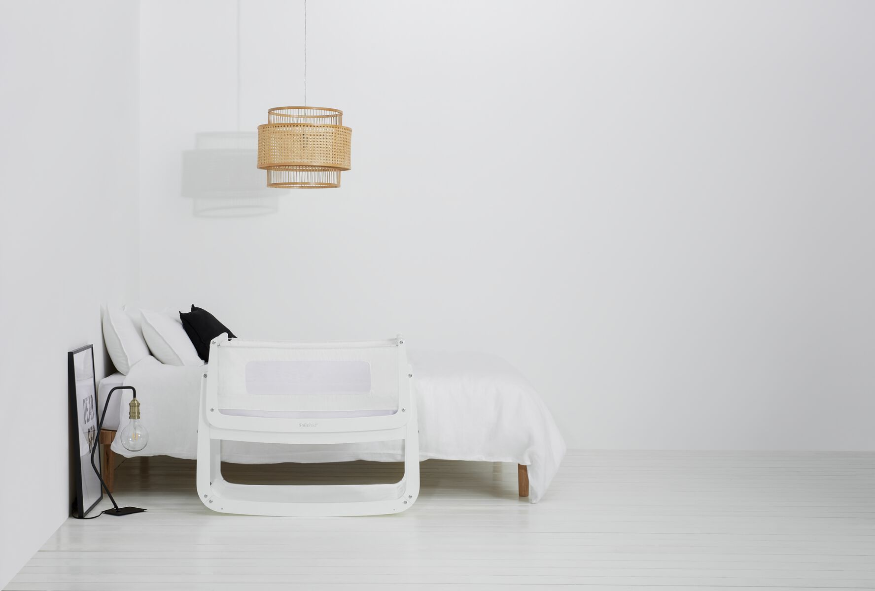 SnuzPod4 Bedside Crib - White image number 4