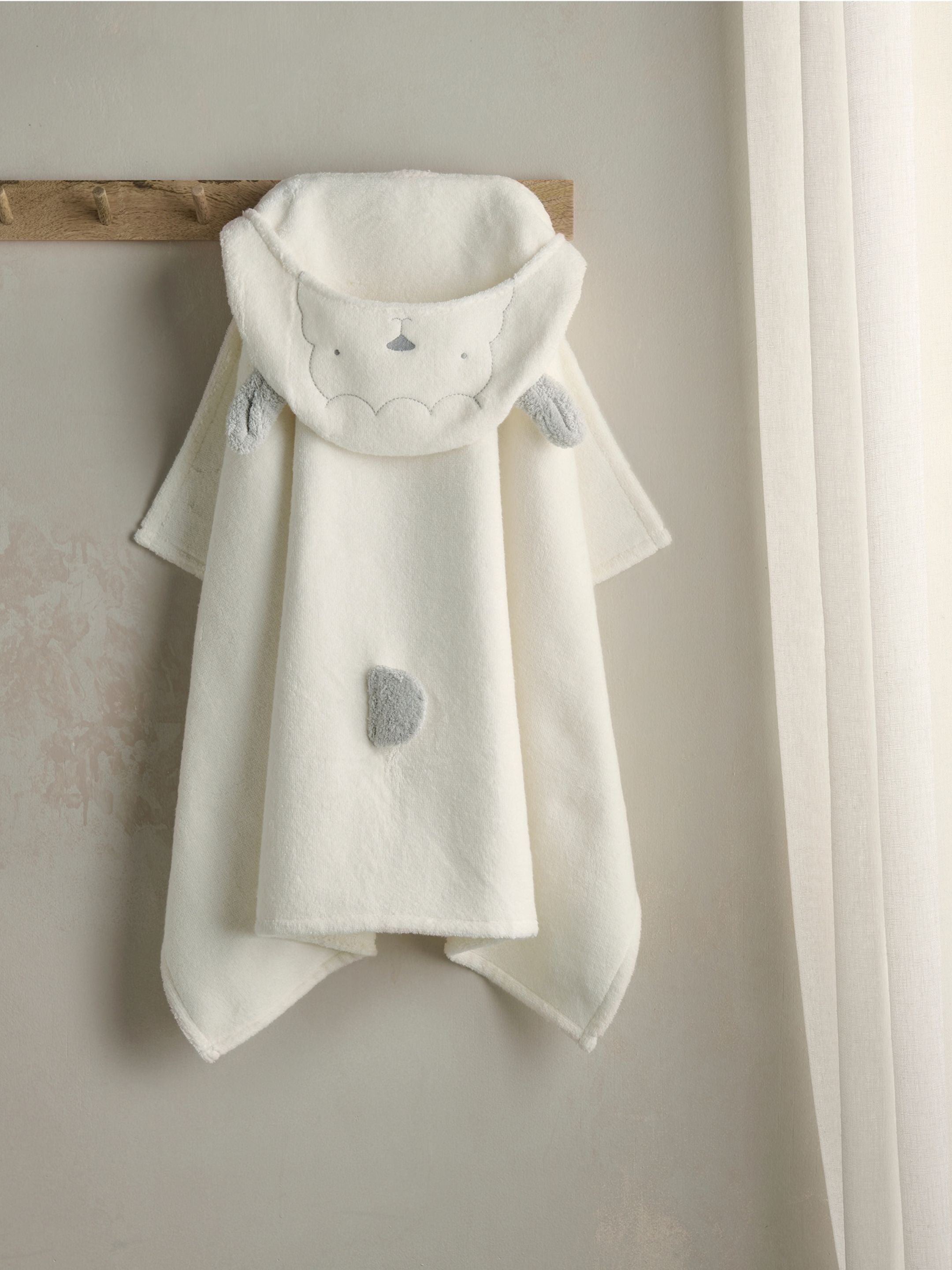 Bath Set - 2-Stage Bath with Lamb Hooded Towel, Rinser & Fine Silk image number 6