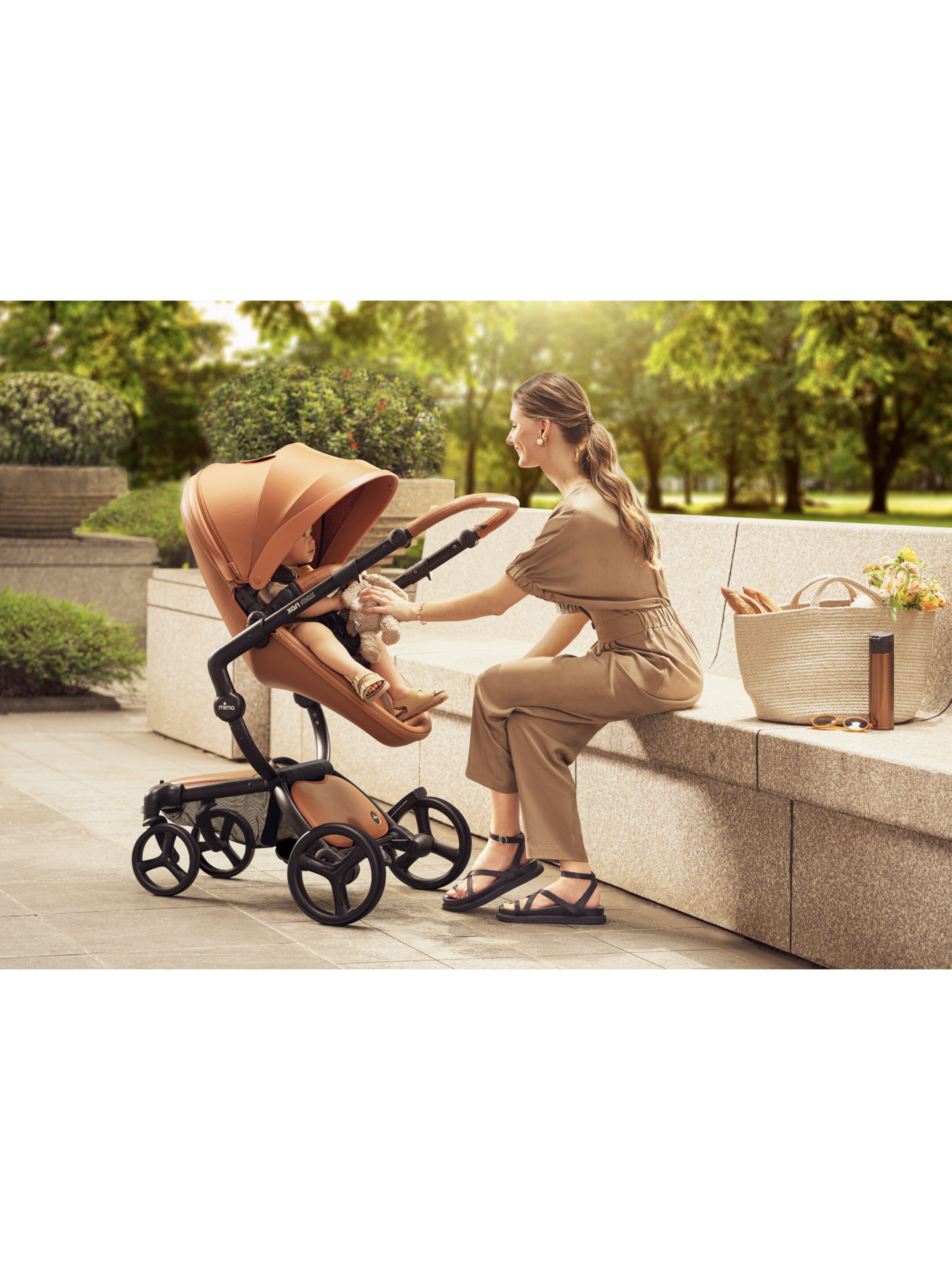 Xari Max Black Frame + Camel Seat Box + Black Starter Pack image number 6