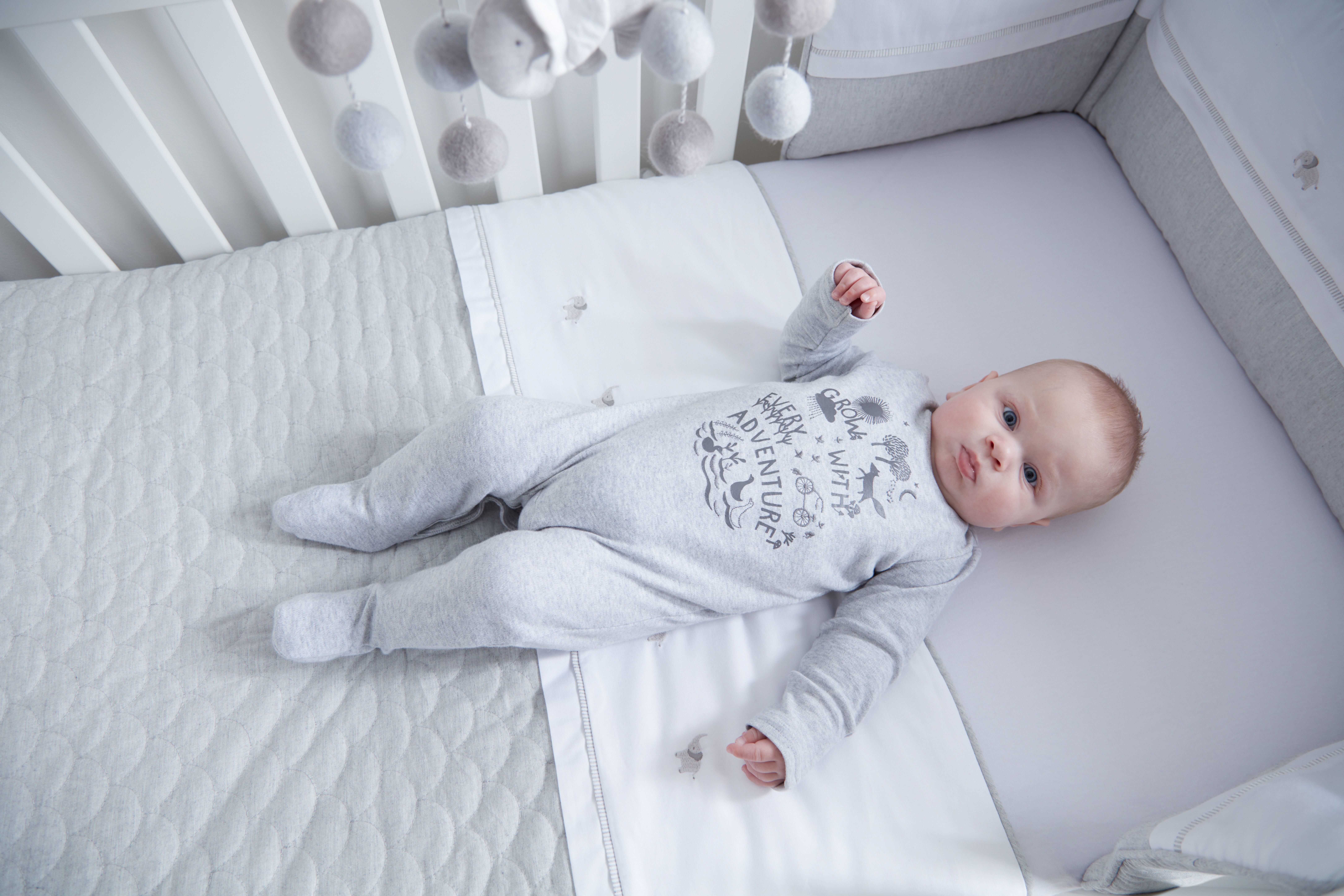 Welcome To The World Musical Mobile - Grey image number 4