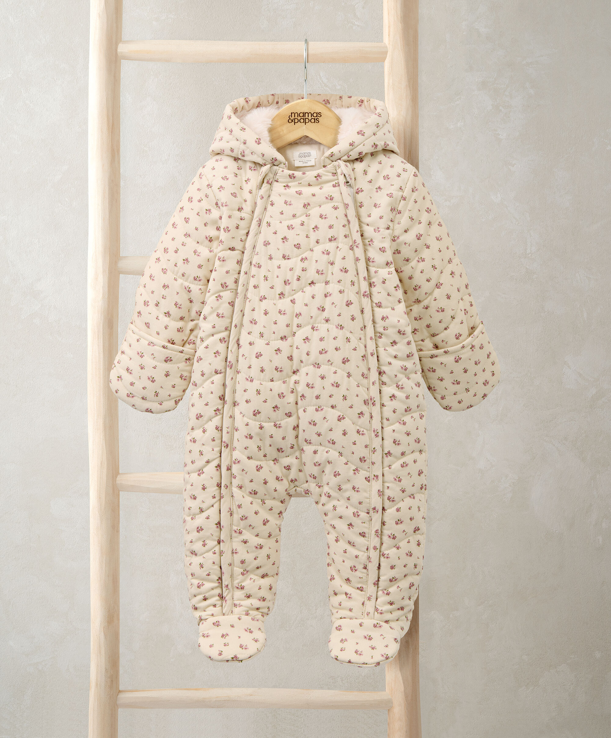 Floral Quilt Pramsuit image number 1