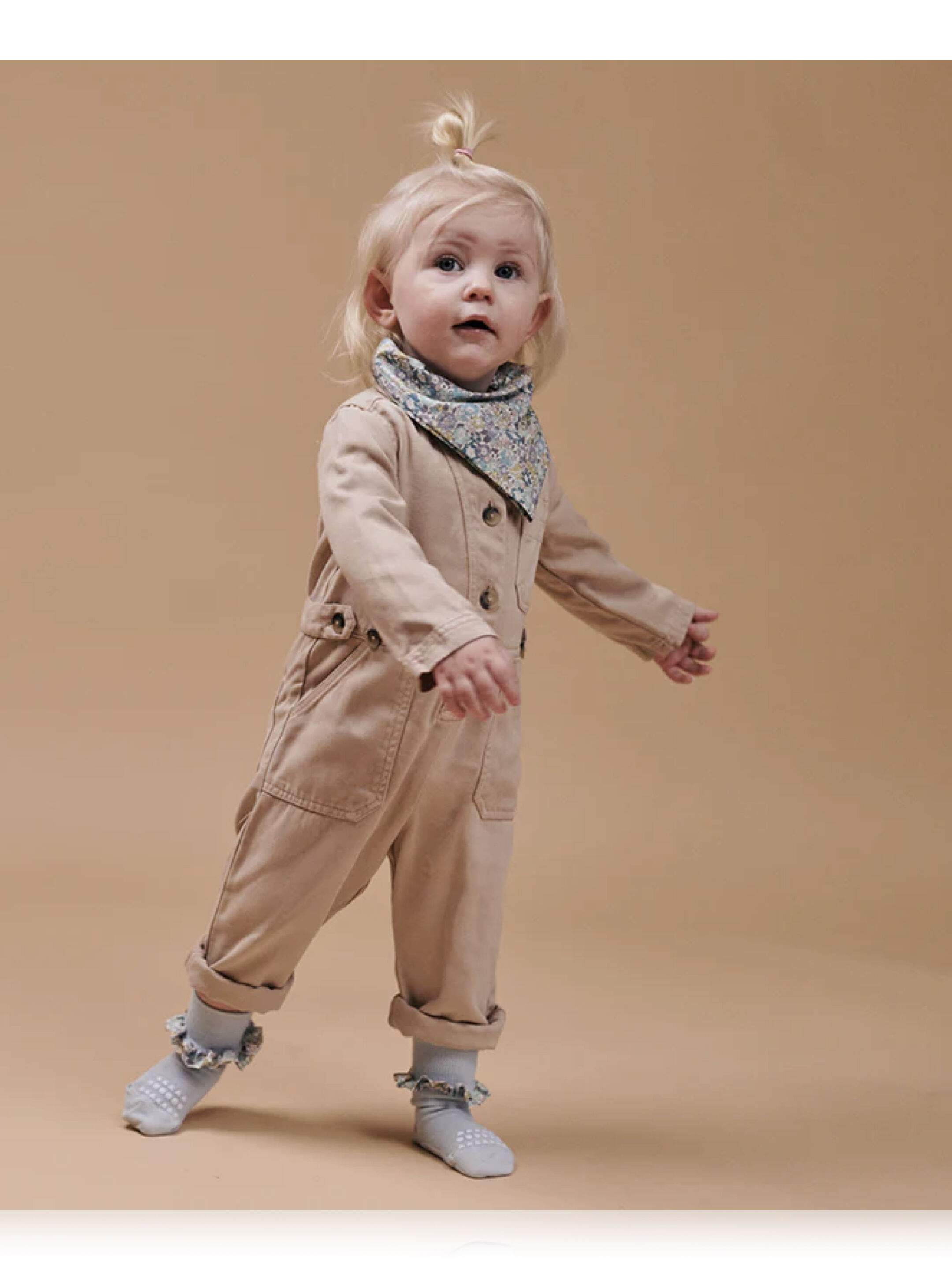 Non-slip Socks Bamboo - Sky Blue with Liberty Ruffle