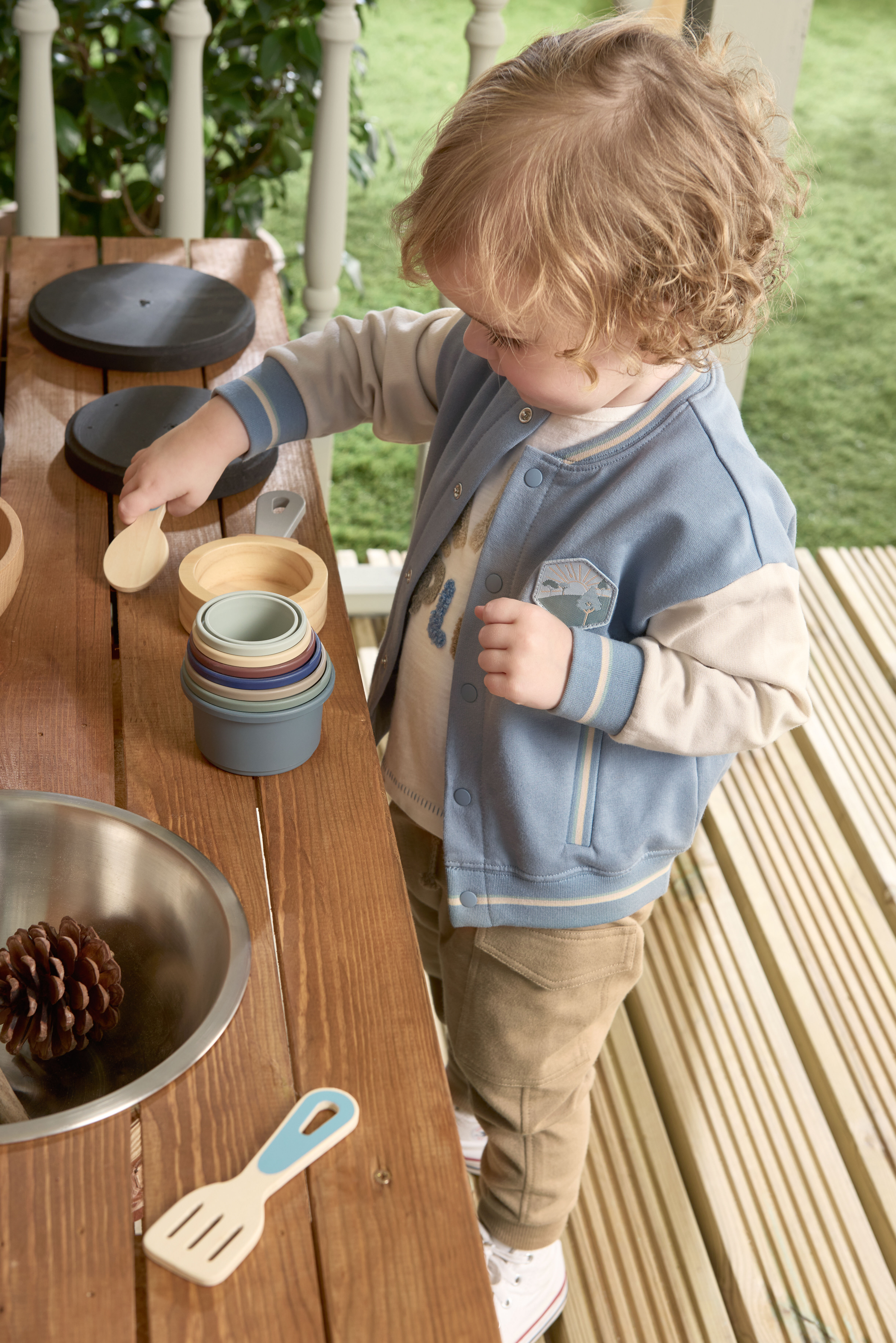 Utility Jogger image number 10