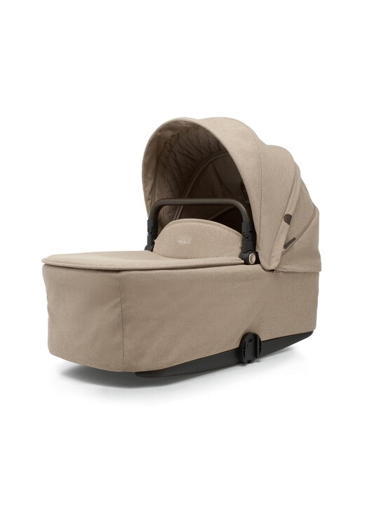 Strada Pebble Pushchair with Pebble Carrycot image number 6