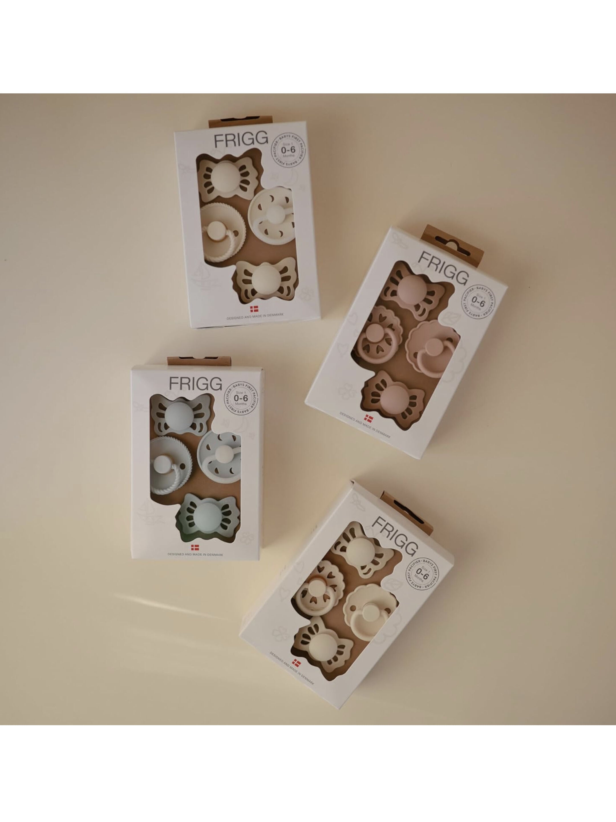 FRIGG Baby's First Pacifier 4-pack - Floral heart - Blush 0-6M - Size 1 image number 4