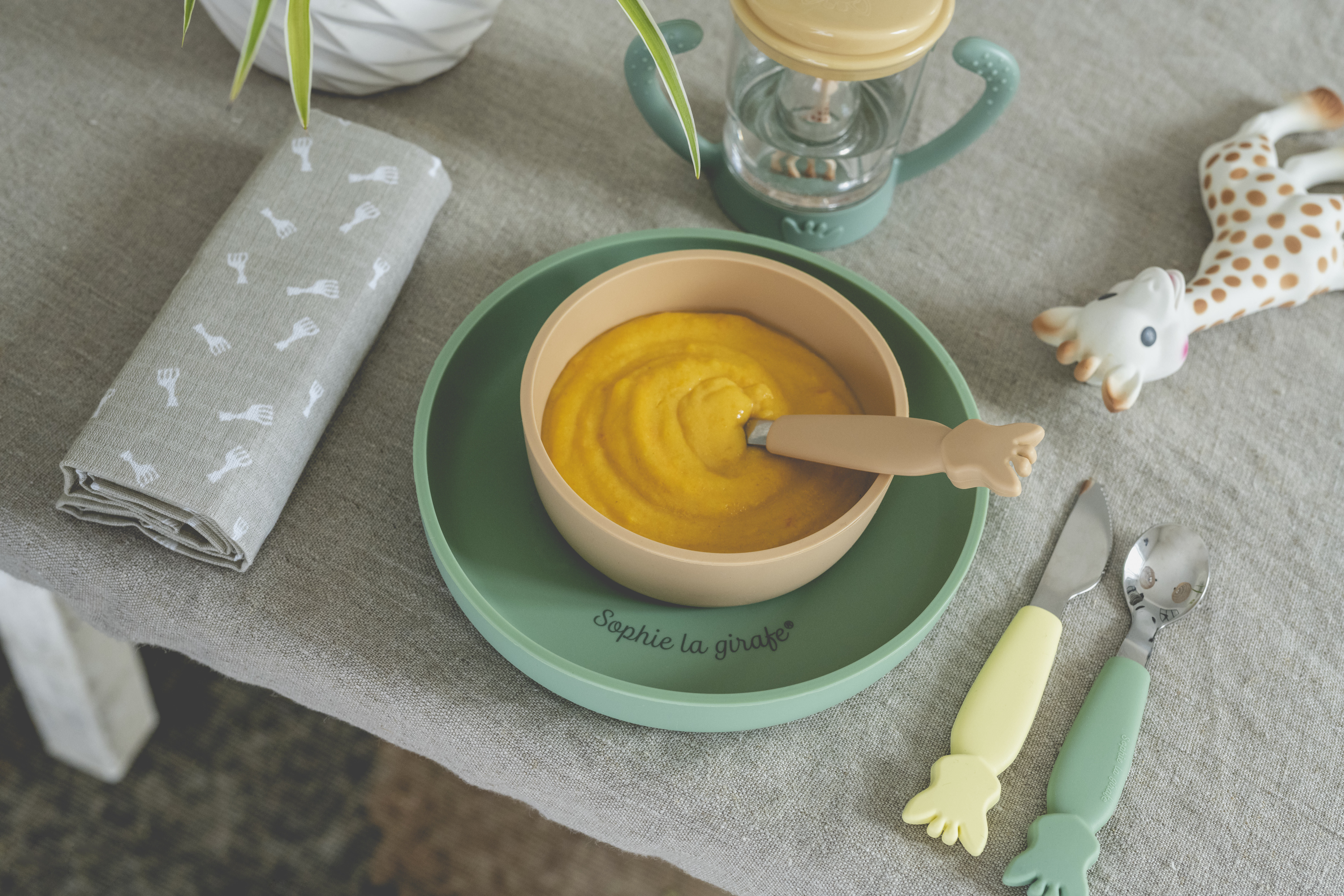 Sophie la girafe Il Etait Une Fois Silicone Meal Set image number 6
