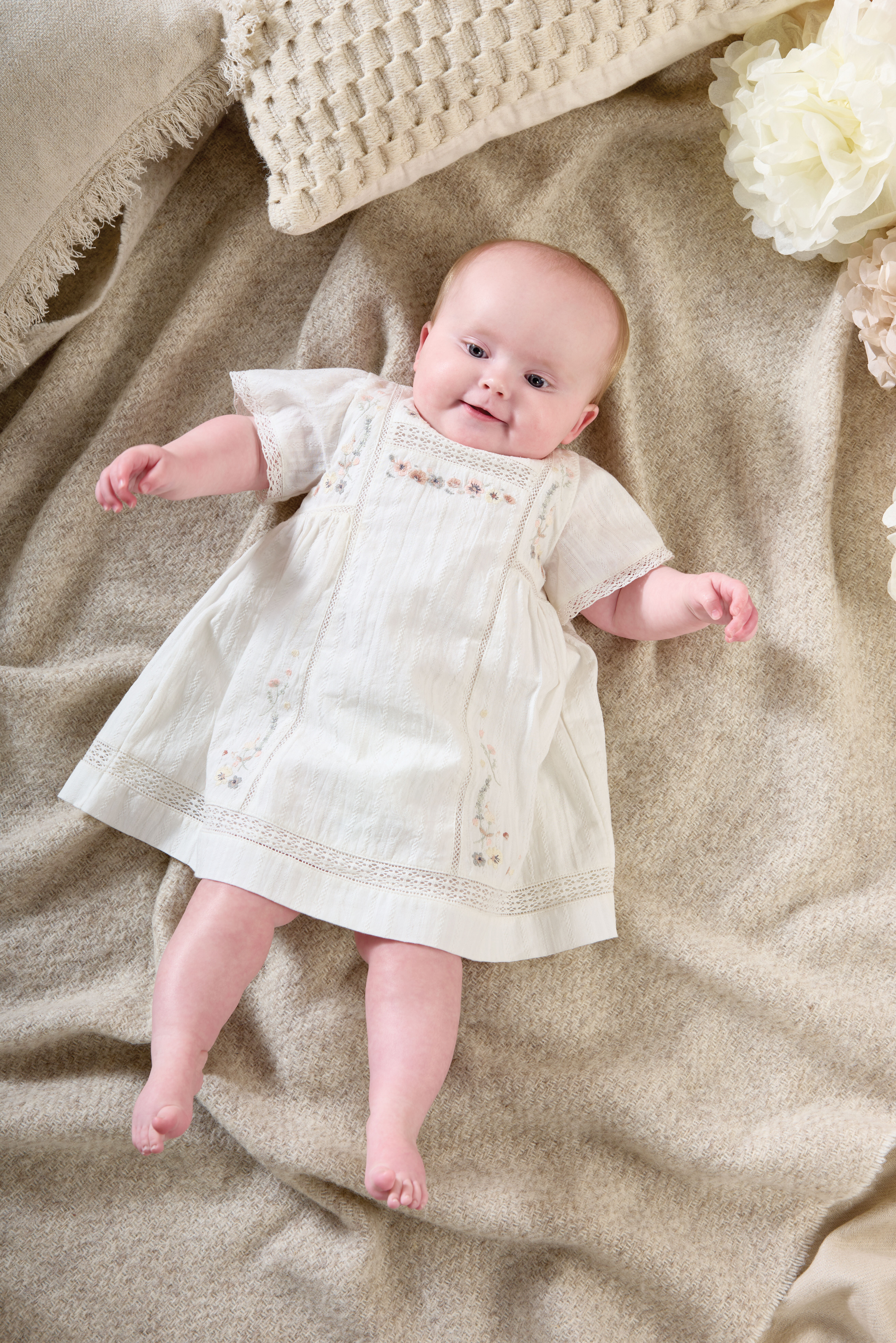 White Cotton Embroidered Dress image number 7