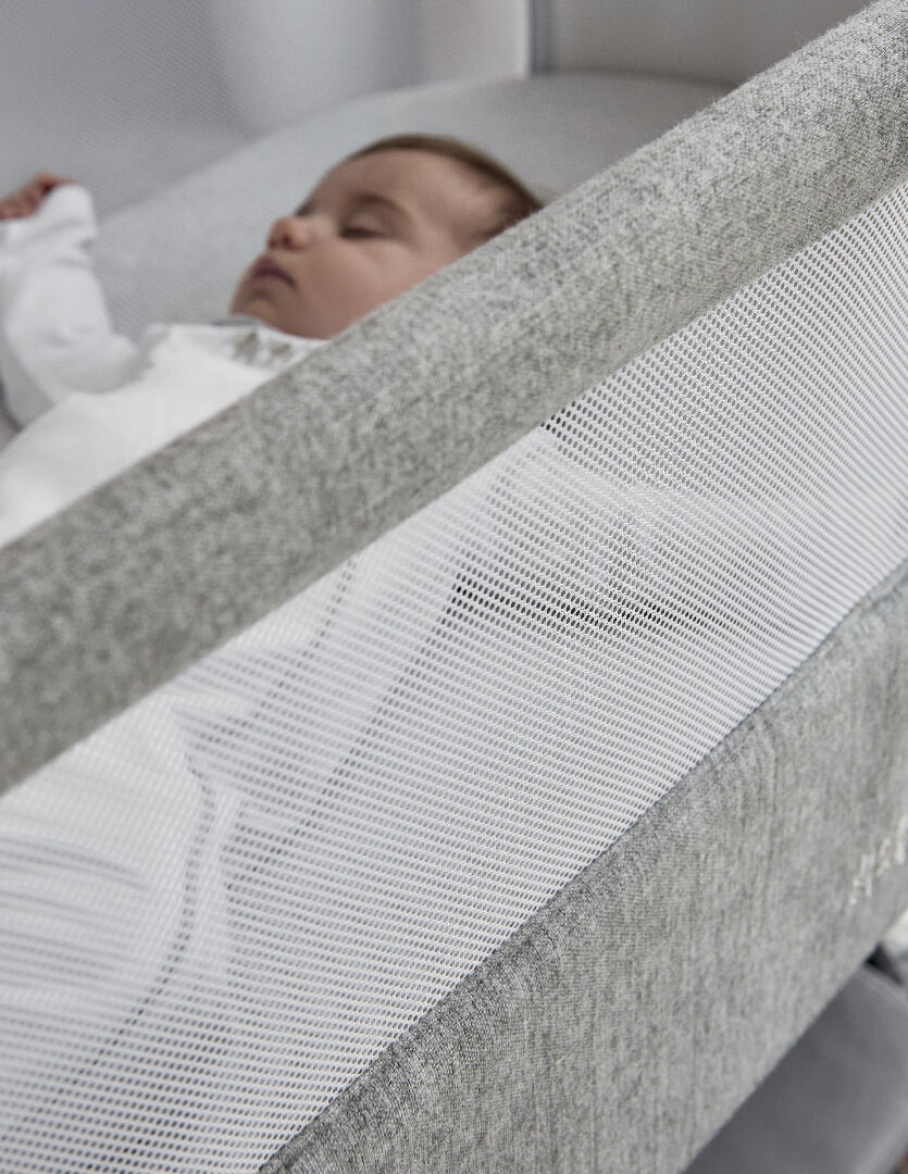 Lua Bedside Crib Grey image number 5