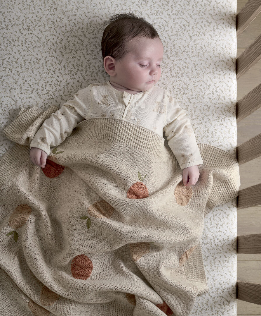 Welcome to the World Seedling Knitted Blanket - Fruit image number 5