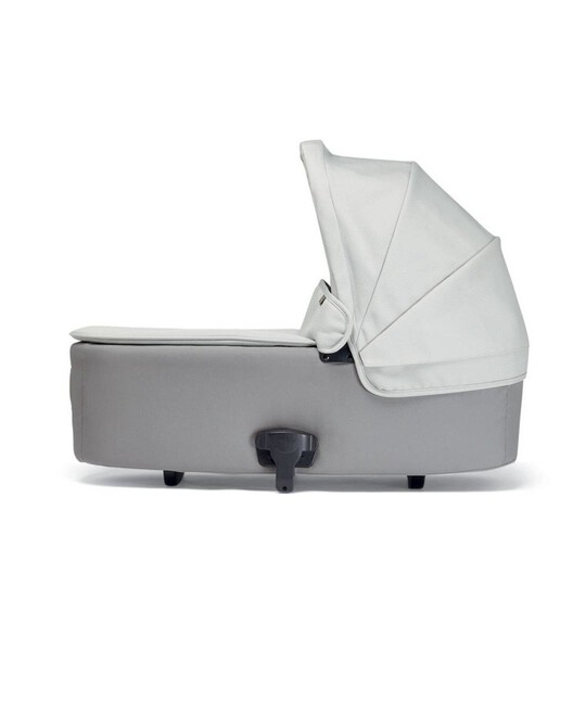 Flip XT³ Carrycot - Grey/Champagne image number 1