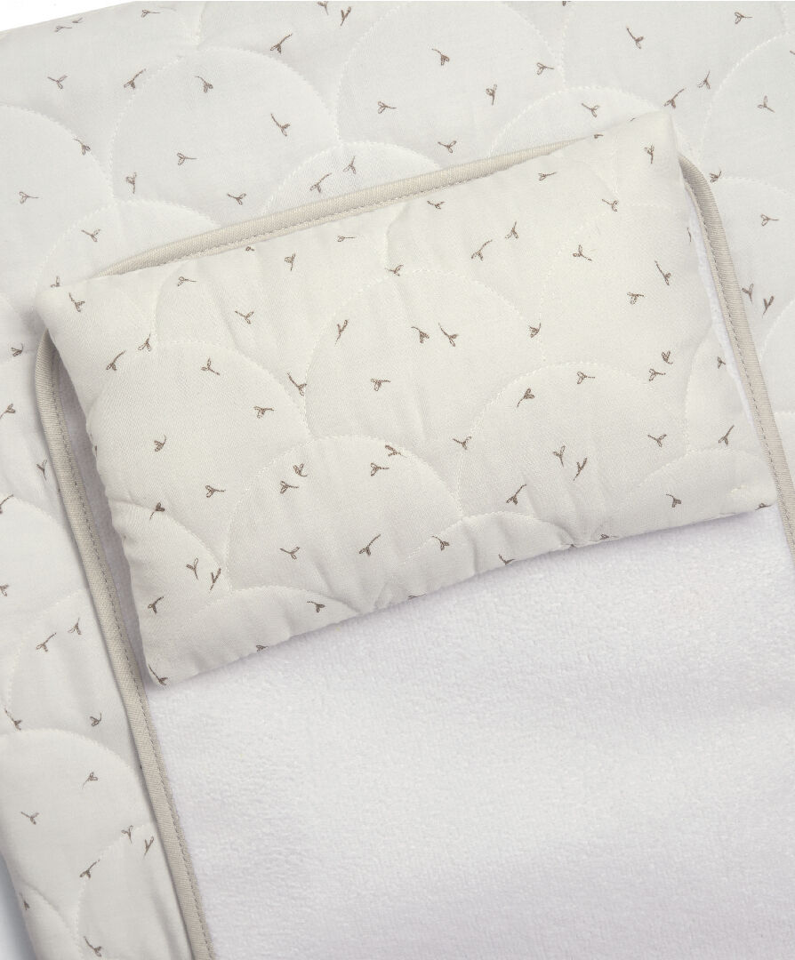 Welcome to the World Seedling Luxury Changing Mattress - Natural image number 2