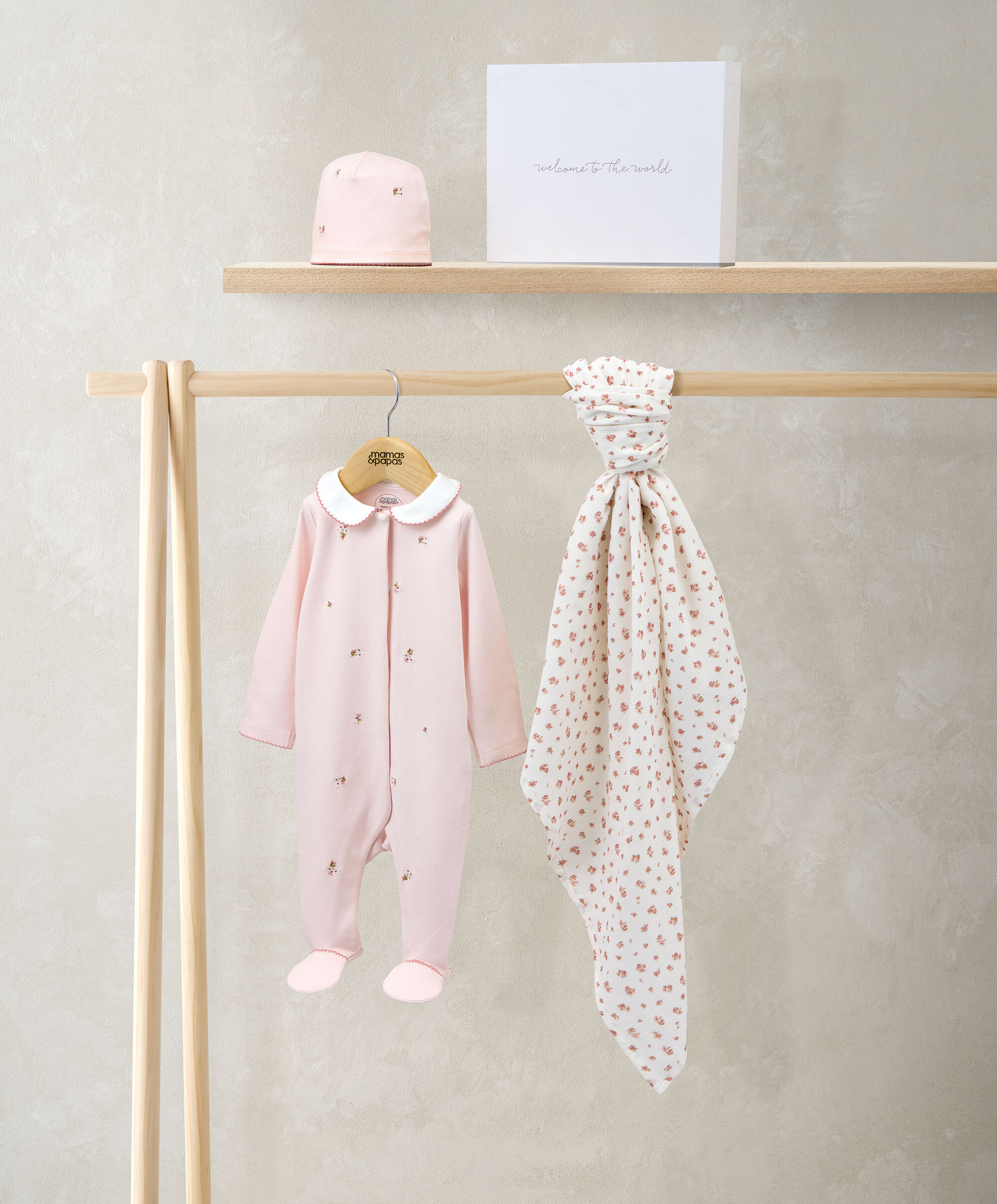 Welcome to the World Pink Gift Set