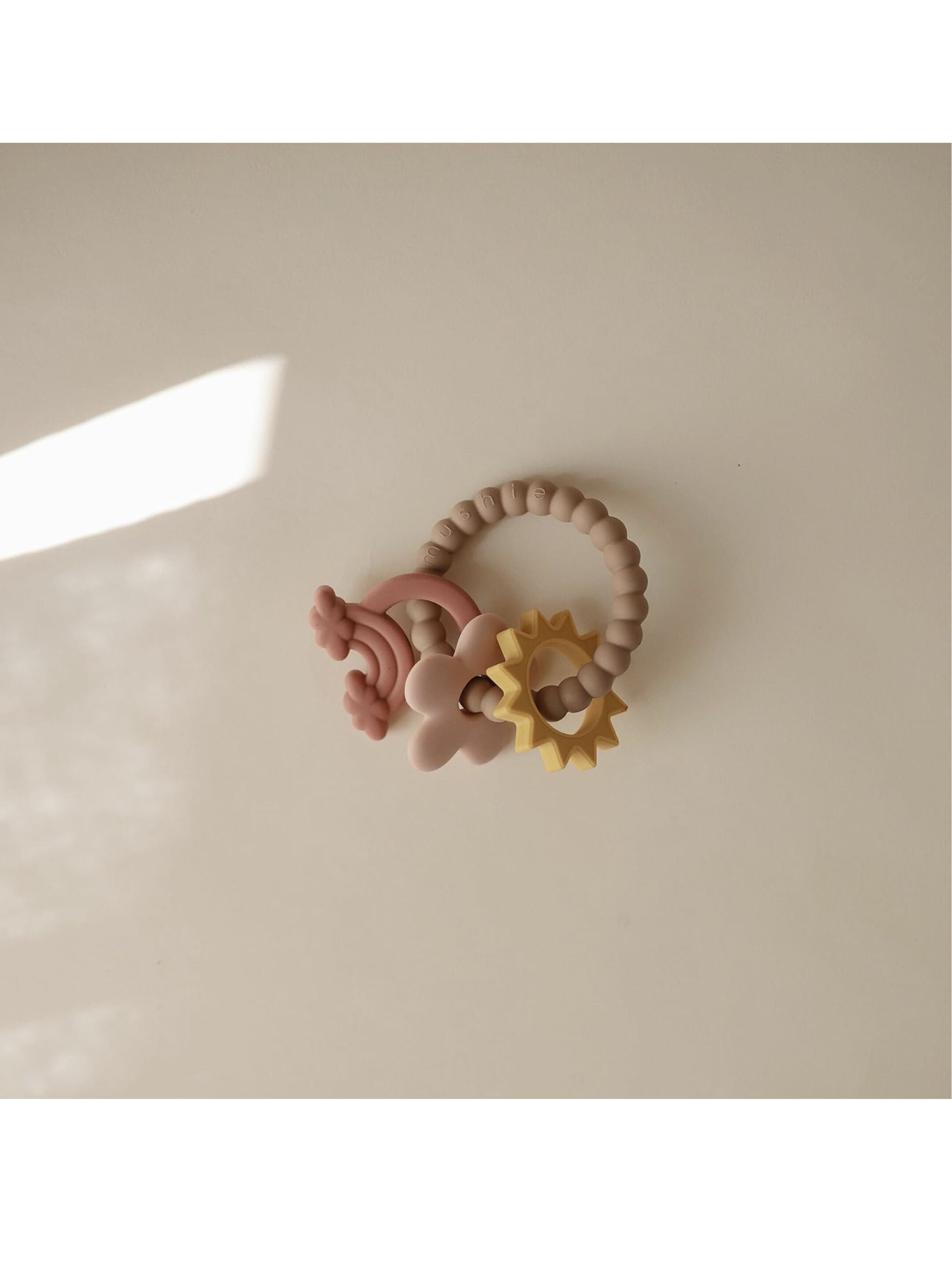 Mushie Nature Teething Ring &nbsp; image number 2