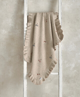 Knitted Blanket - Berry Frill