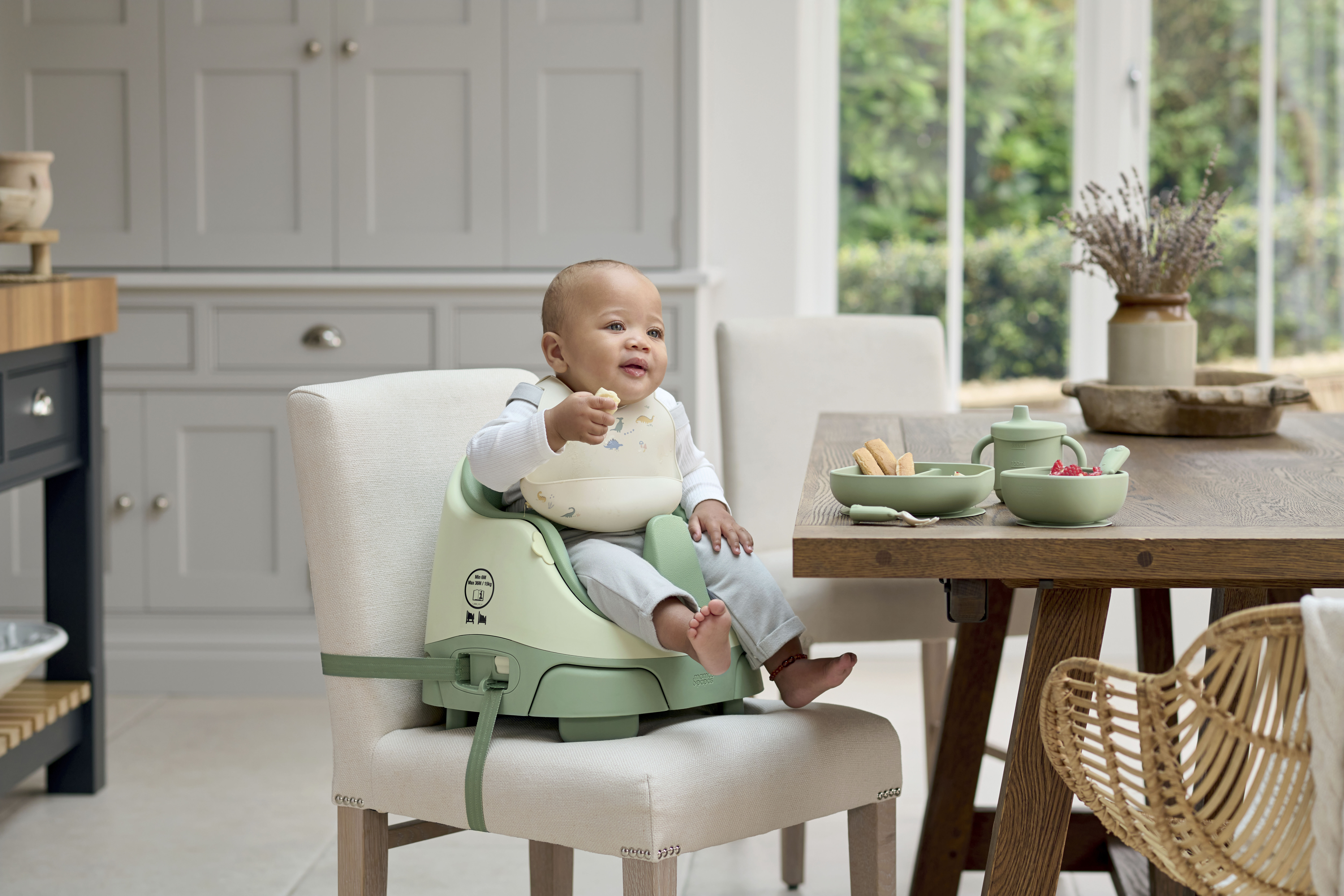 First Mealtime Silicone Set - Kiwi image number 4